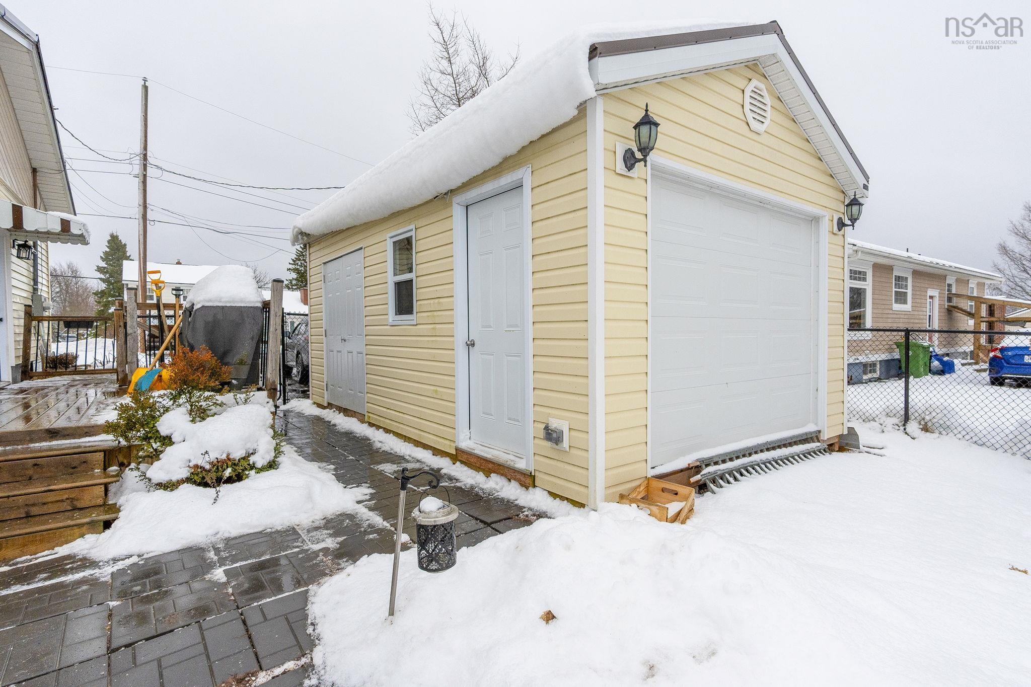 $499,900.00: 30 Hillside Avenue, Bible Hill