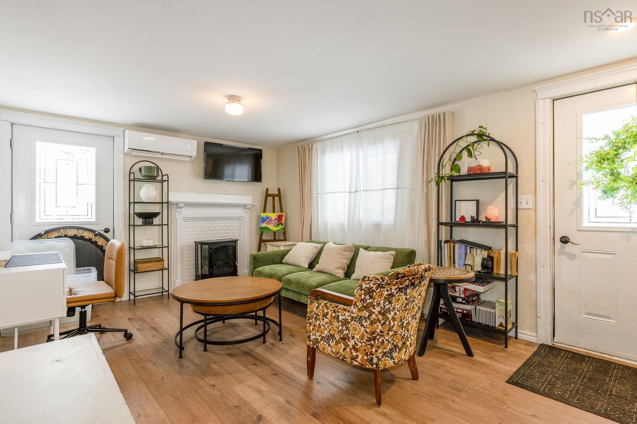 $499,900.00: 30 Hillside Avenue, Bible Hill