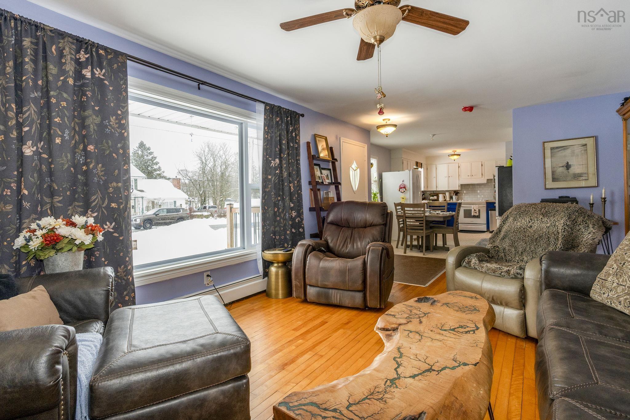 $499,900.00: 30 Hillside Avenue, Bible Hill