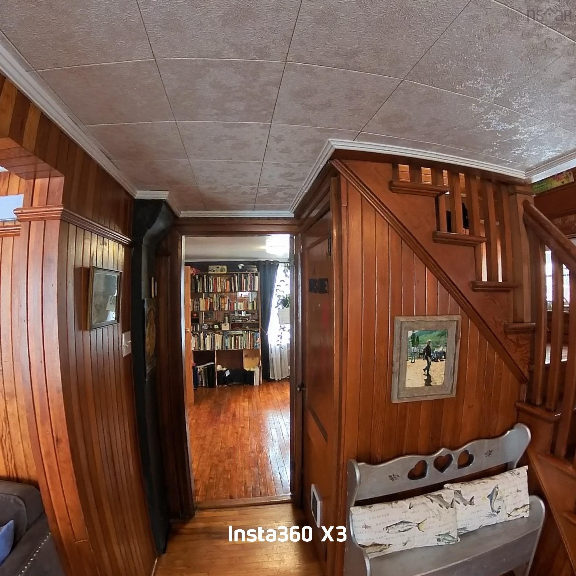 $399,000.00: 1922 Highway 19, Creignish