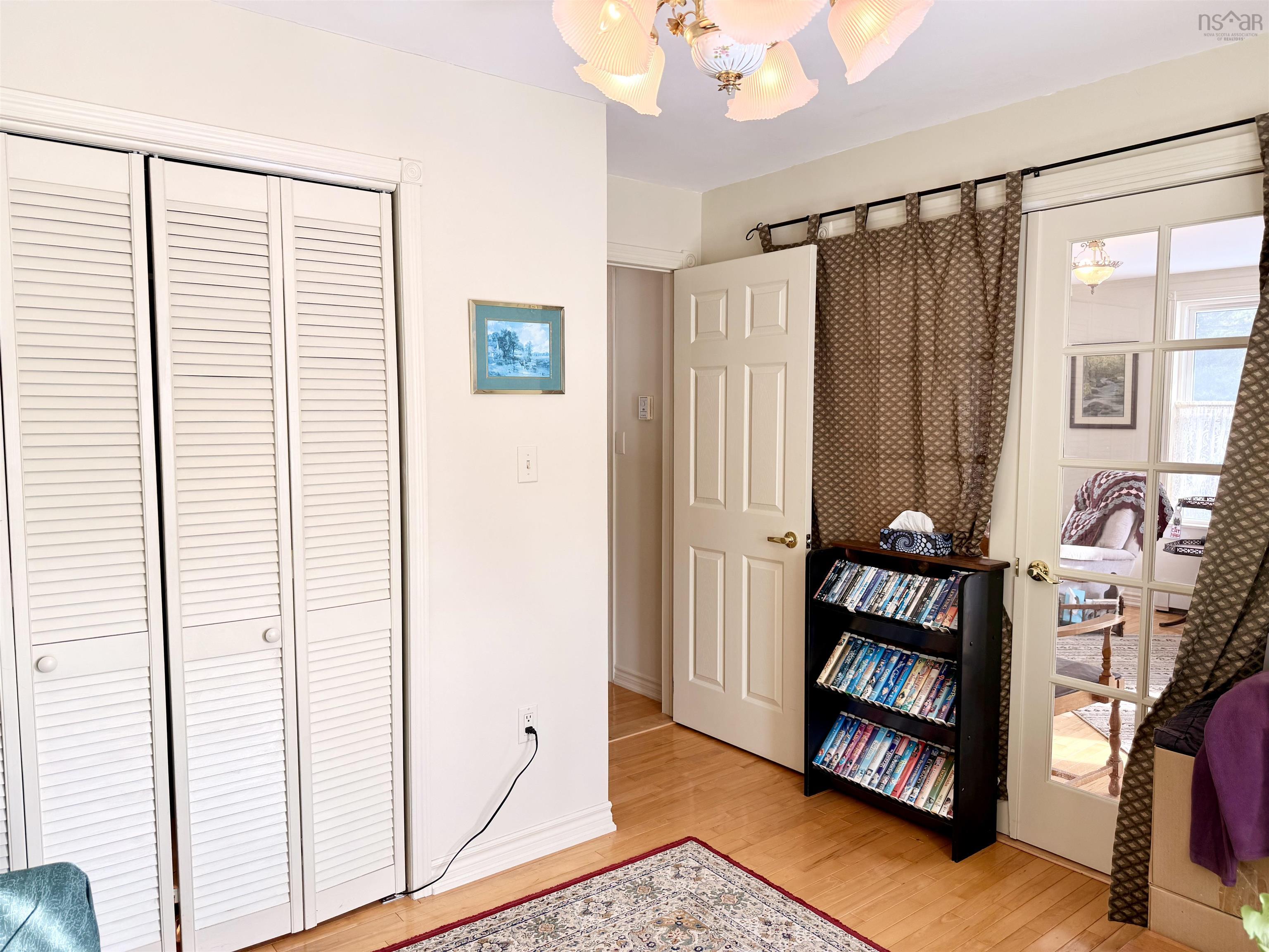 $429,000.00: 196 Hartz Point Road, Shelburne