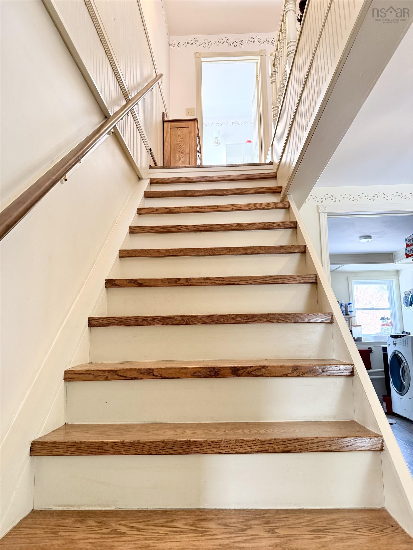 $429,000.00: 196 Hartz Point Road, Shelburne