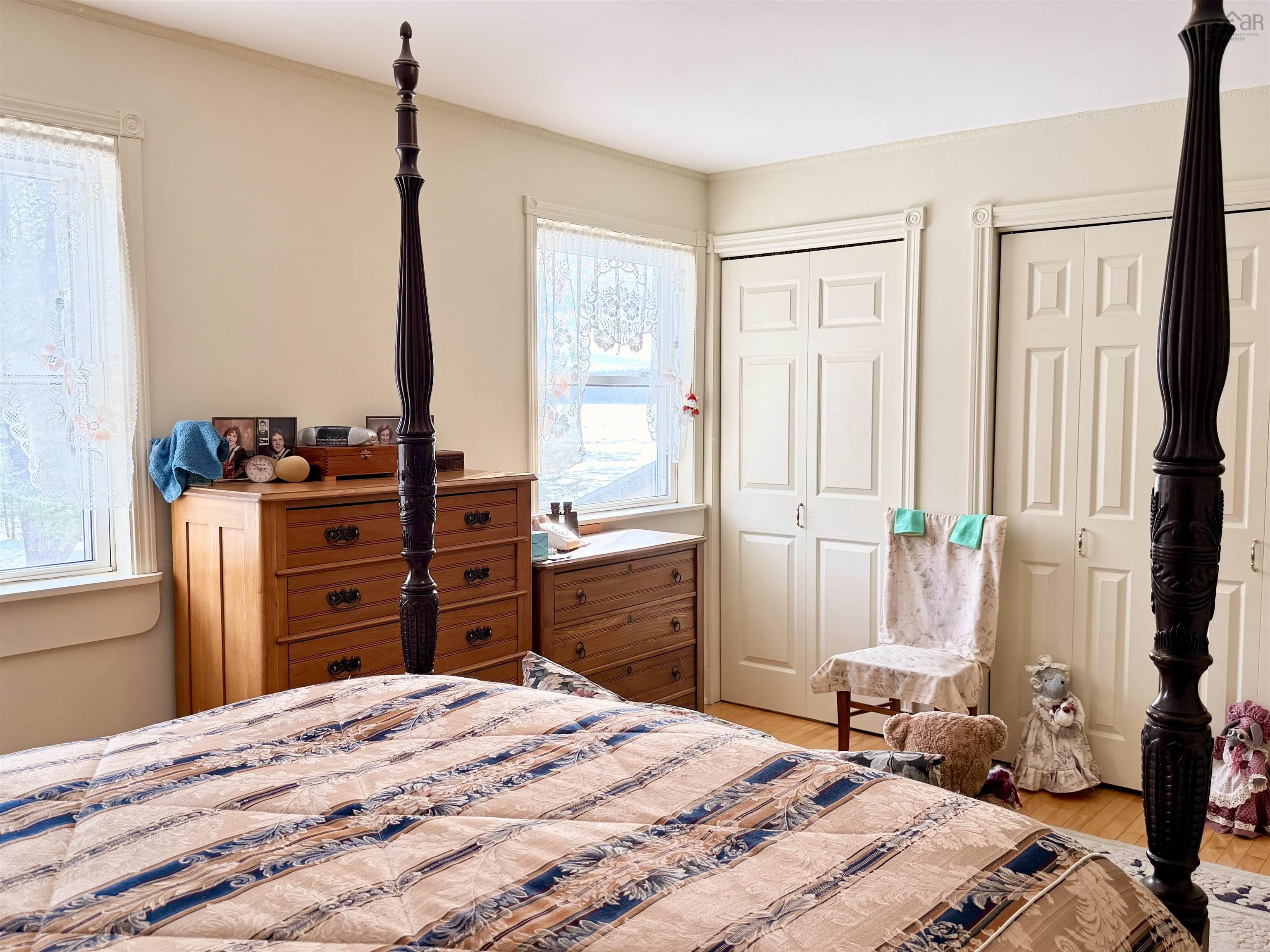 $429,000.00: 196 Hartz Point Road, Shelburne