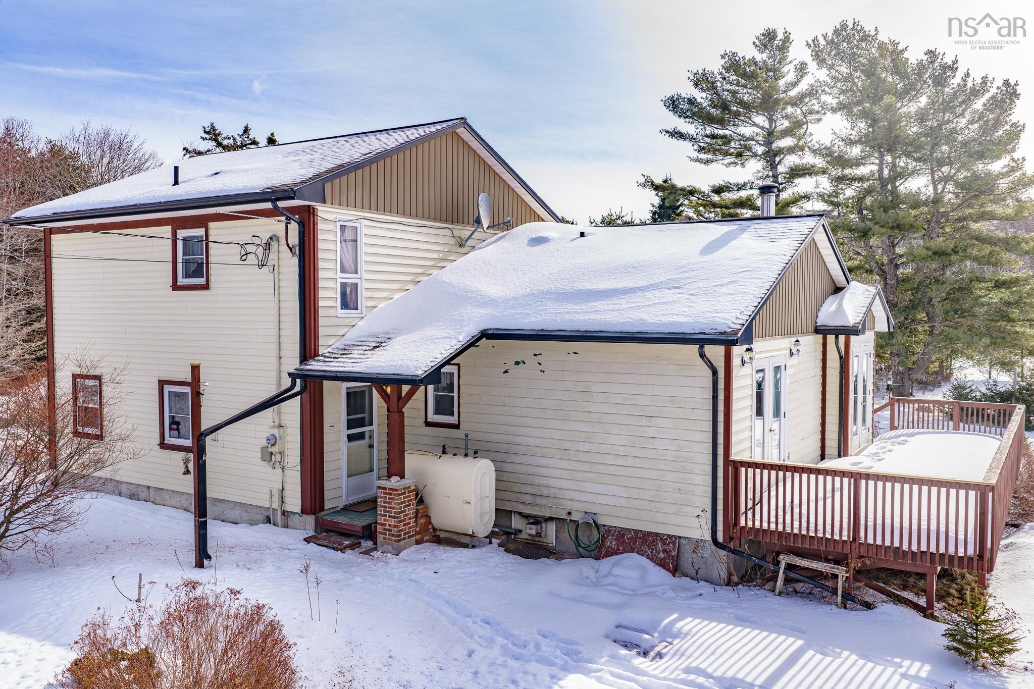 $429,000.00: 196 Hartz Point Road, Shelburne