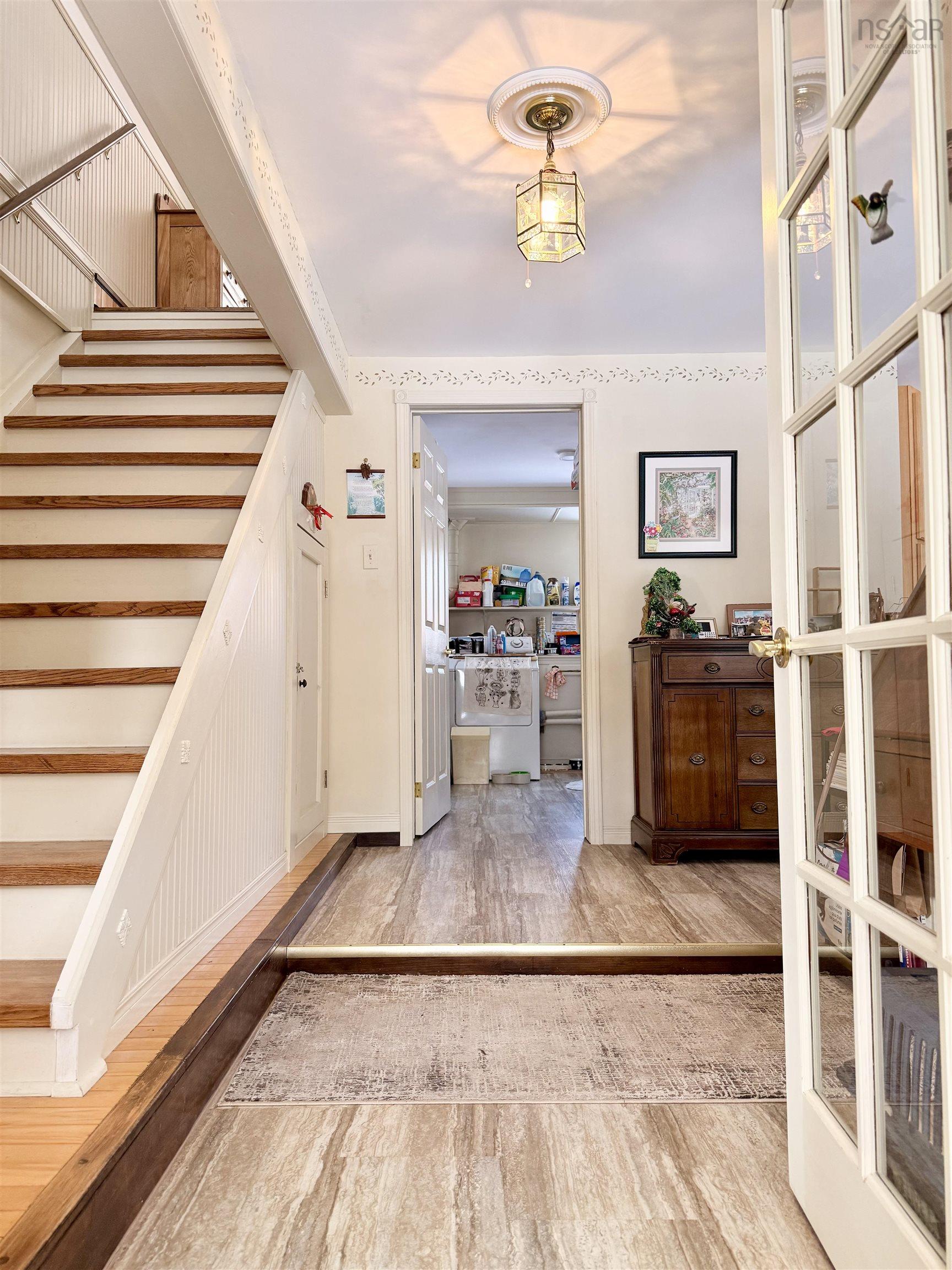 $429,000.00: 196 Hartz Point Road, Shelburne