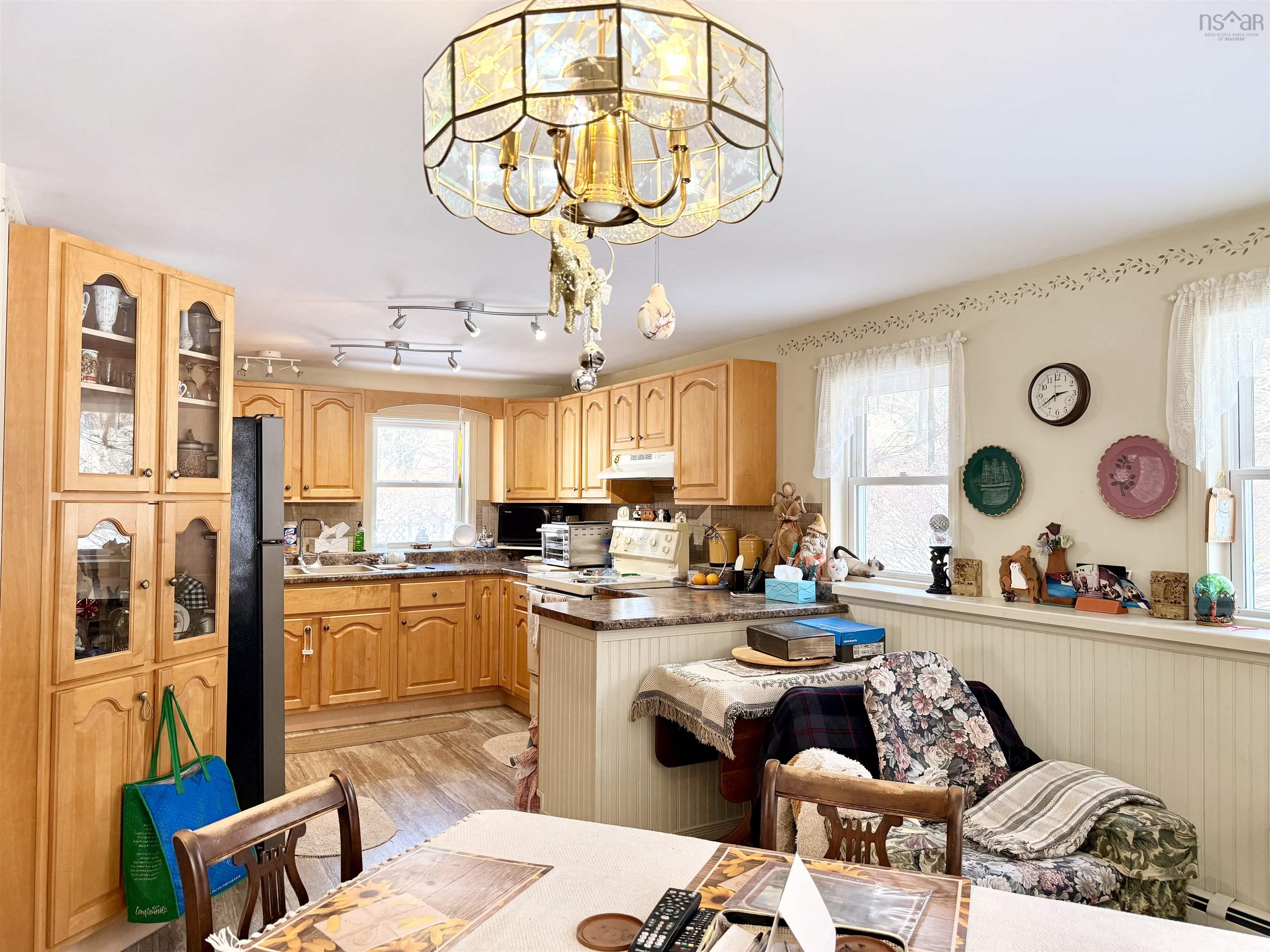 $429,000.00: 196 Hartz Point Road, Shelburne