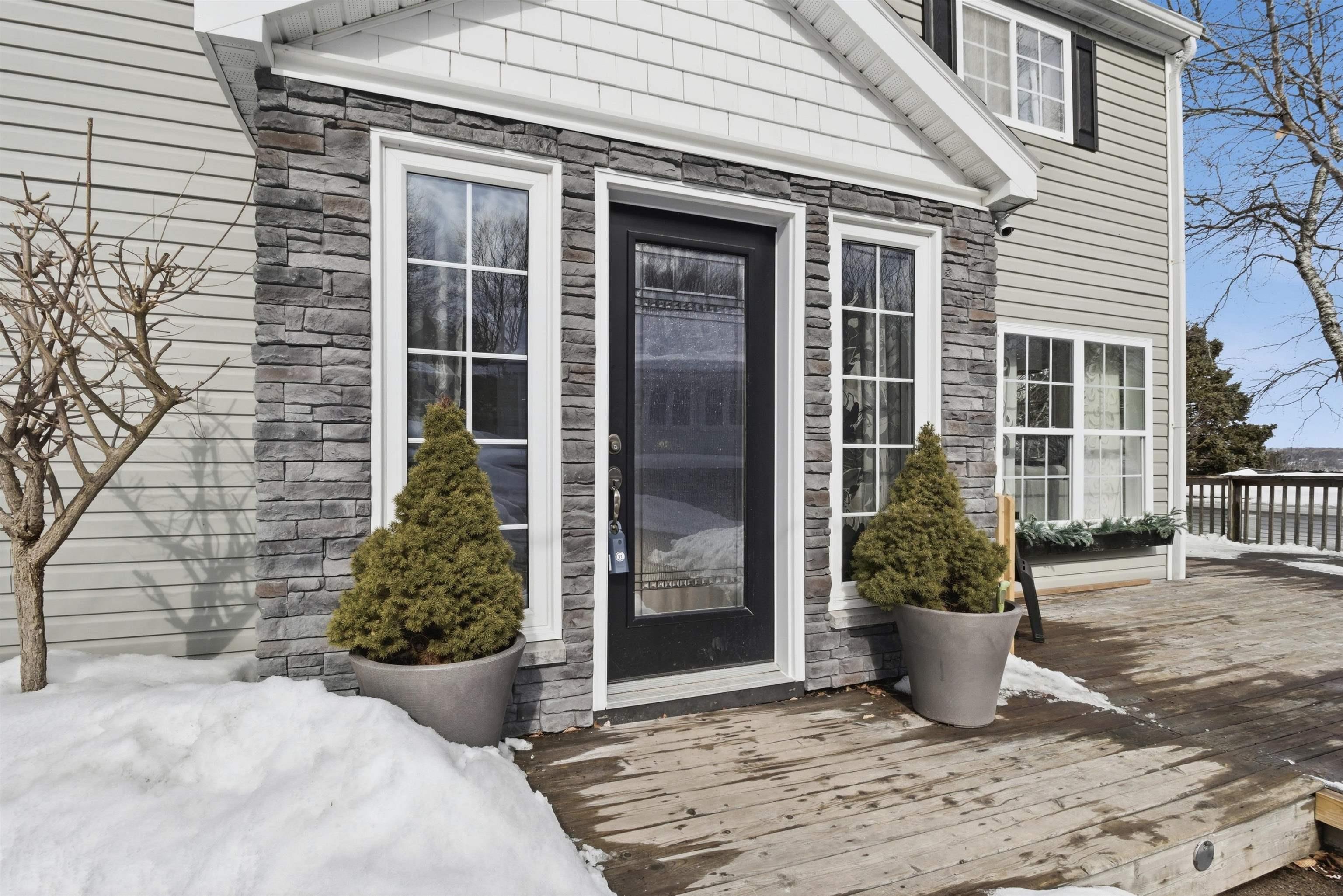 11 Maplewood Drive, Halifax, NS (MLS 202603124)