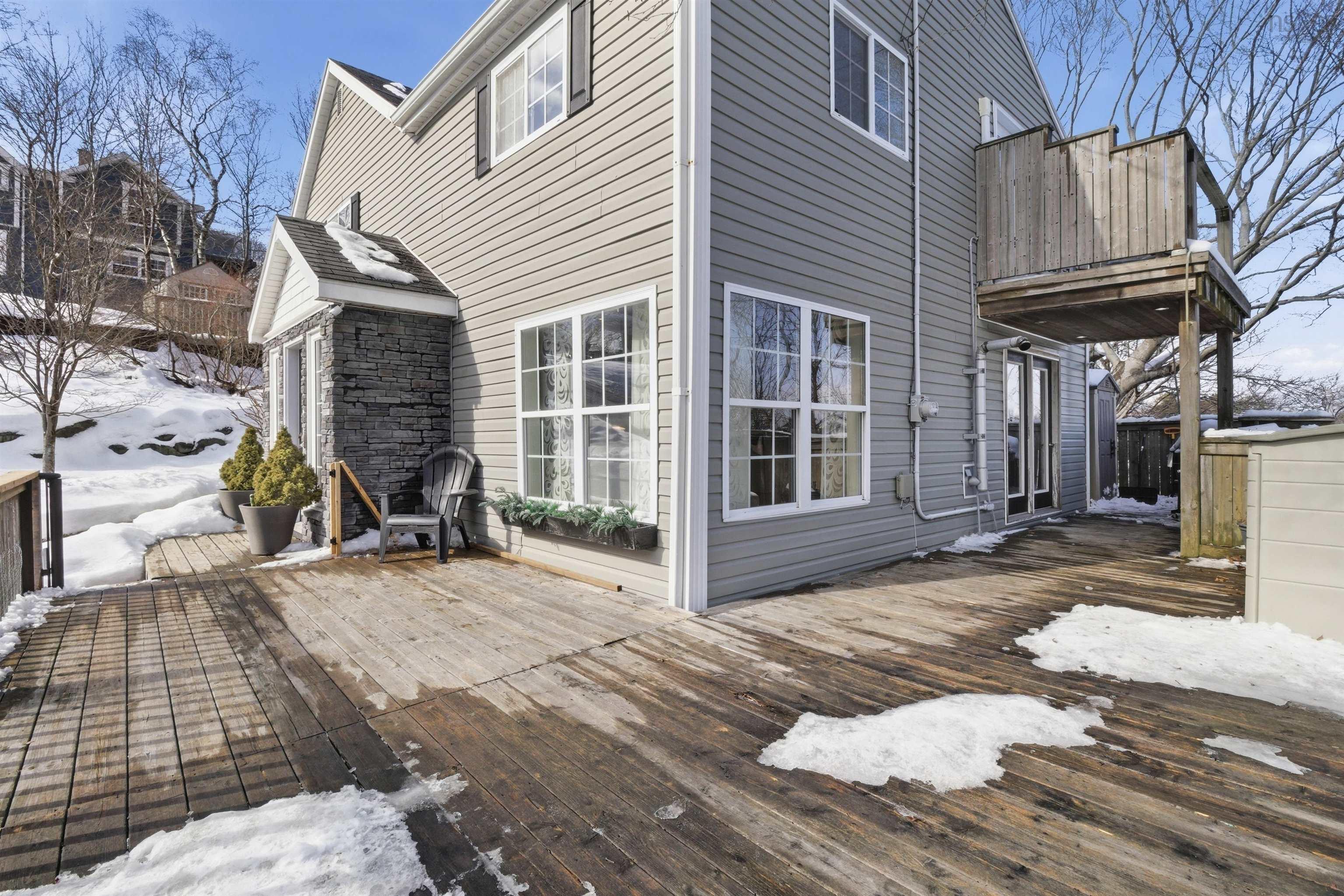 11 Maplewood Drive, Halifax, NS (MLS 202603124)