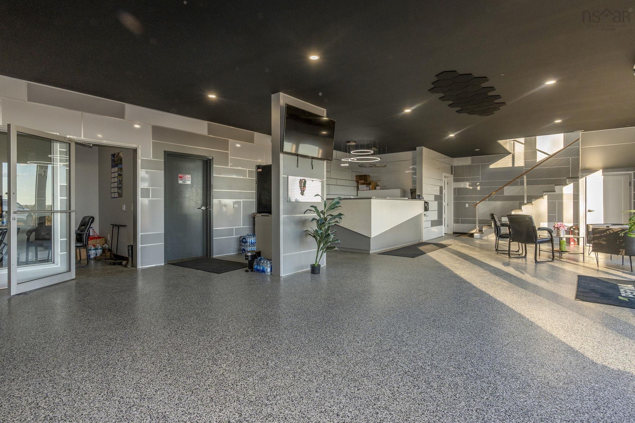 $1,199,900.00: 81 Nelson Road, Shubenacadie