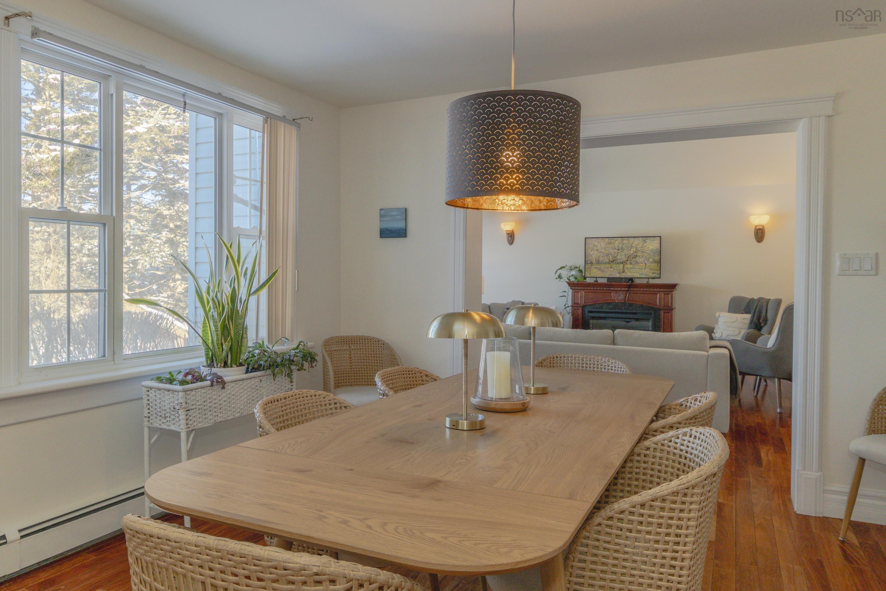 $469,900.00: 1387 Highway 1, Wellington