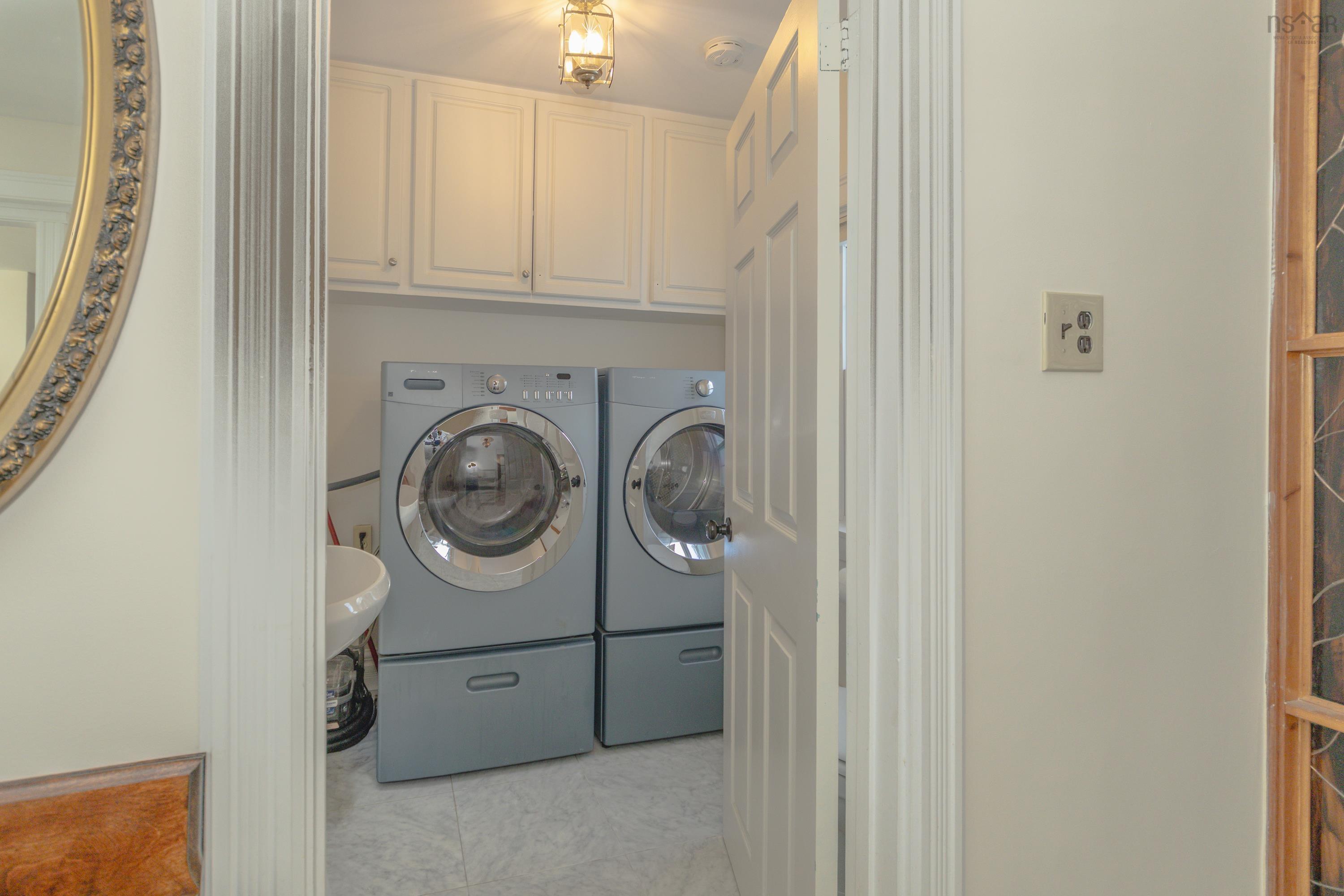 $469,900.00: 1387 Highway 1, Wellington