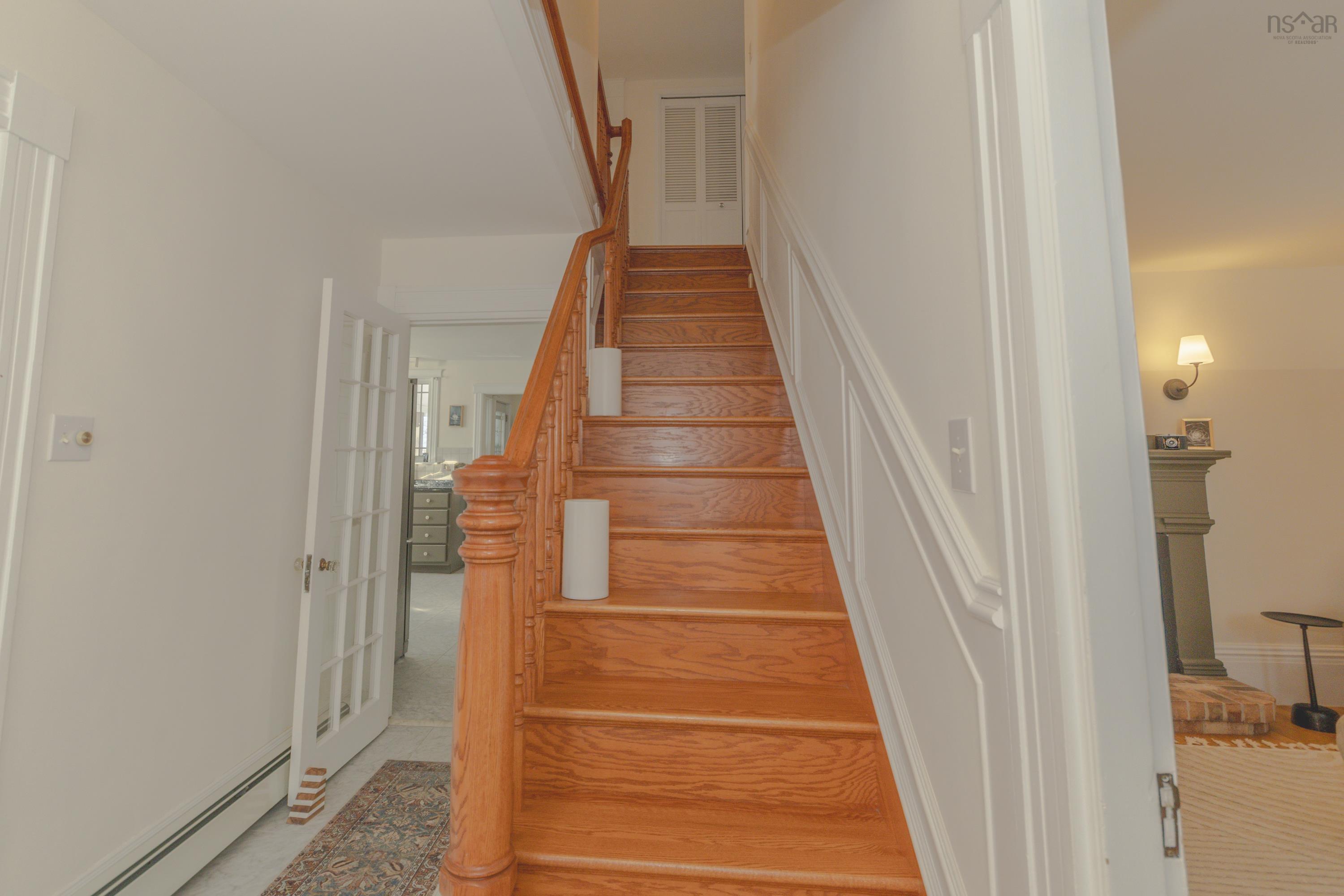 $469,900.00: 1387 Highway 1, Wellington