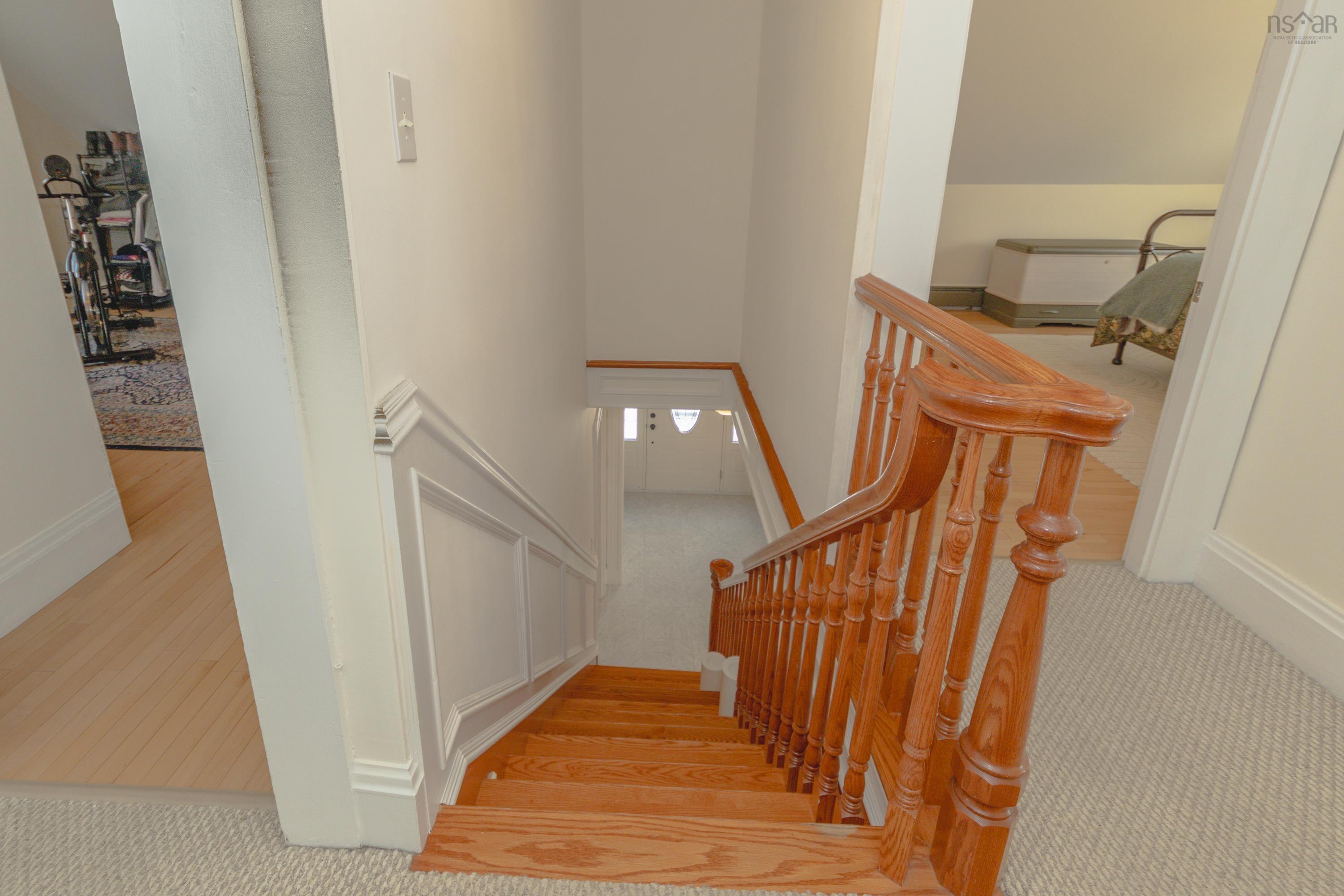 $469,900.00: 1387 Highway 1, Wellington