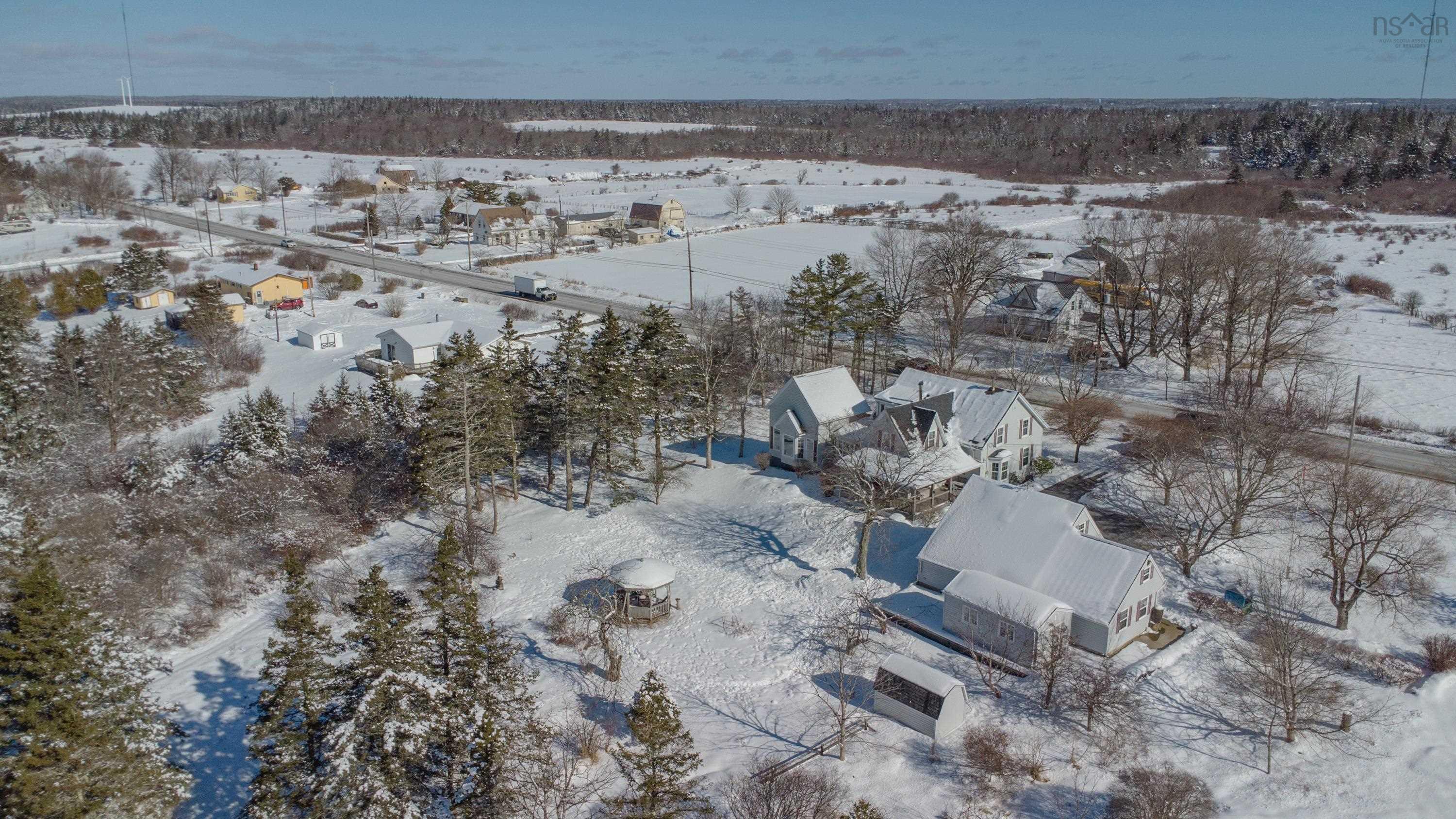 $469,900.00: 1387 Highway 1, Wellington