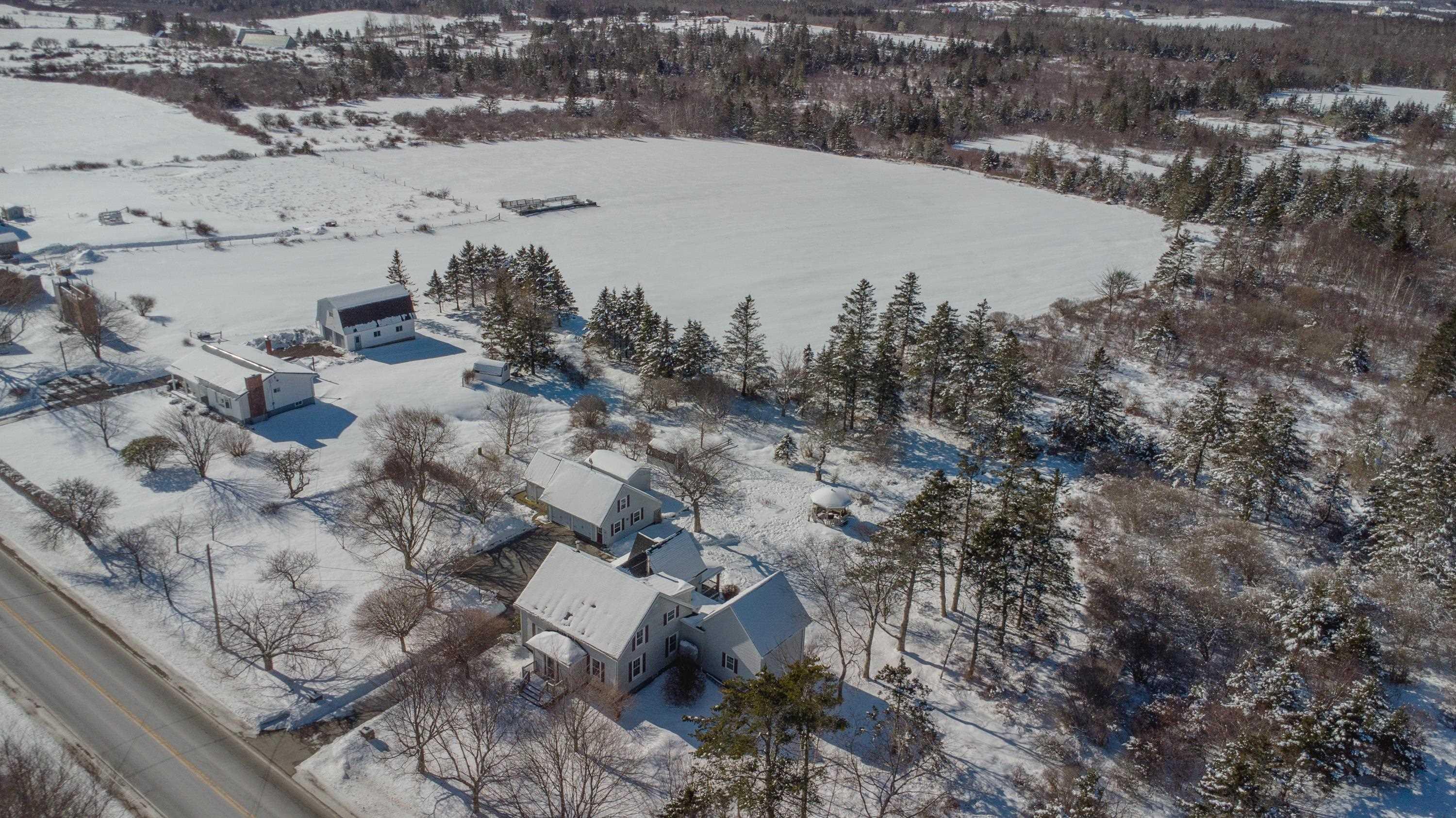 $469,900.00: 1387 Highway 1, Wellington