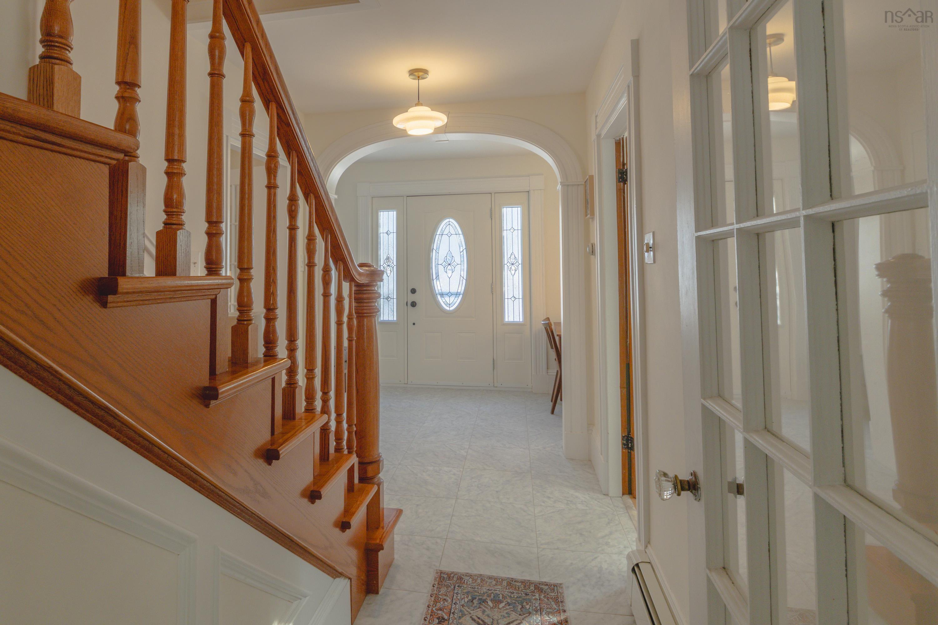 $469,900.00: 1387 Highway 1, Wellington