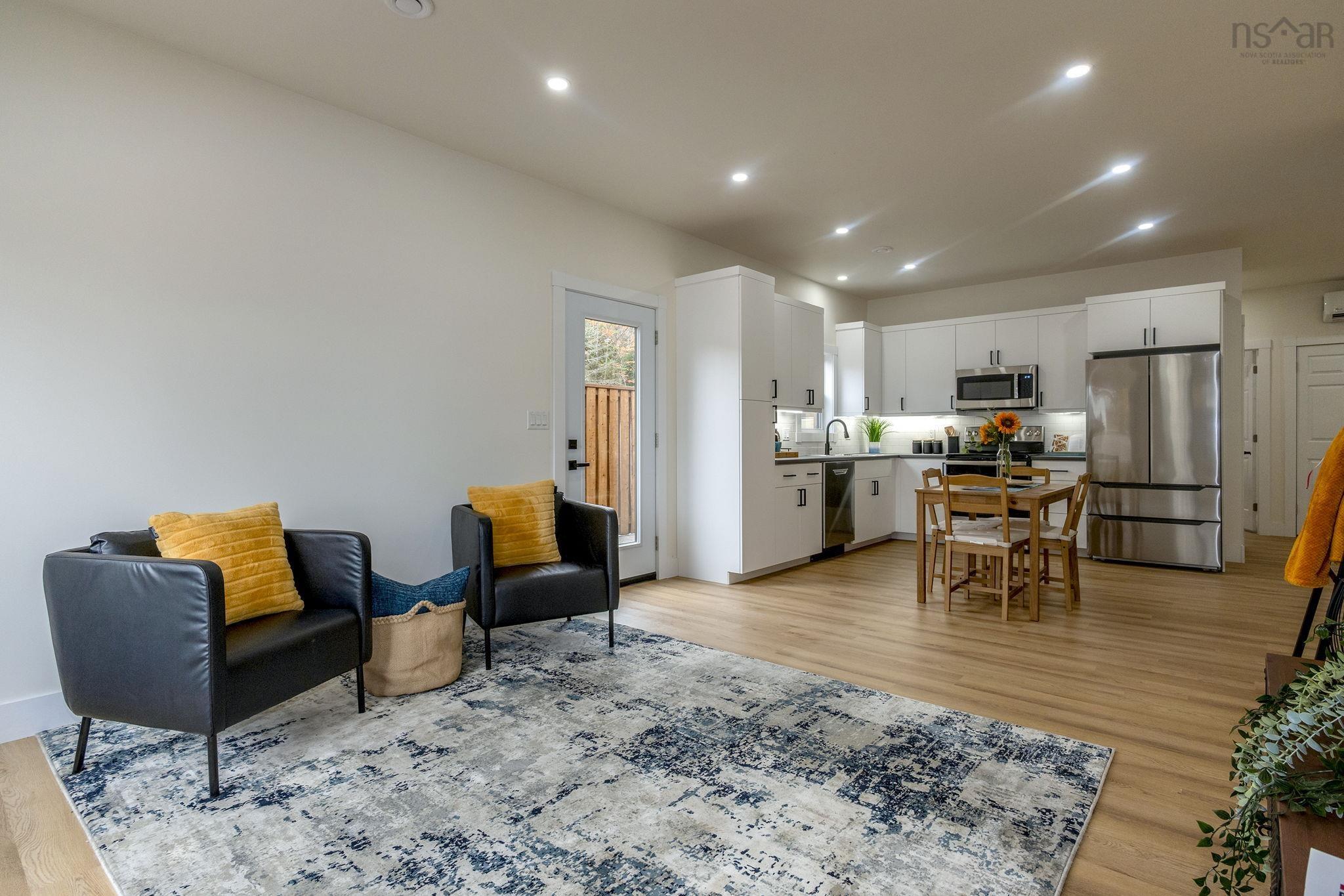 $299,900.00: 1914 Irwin Lake Road, Hilden