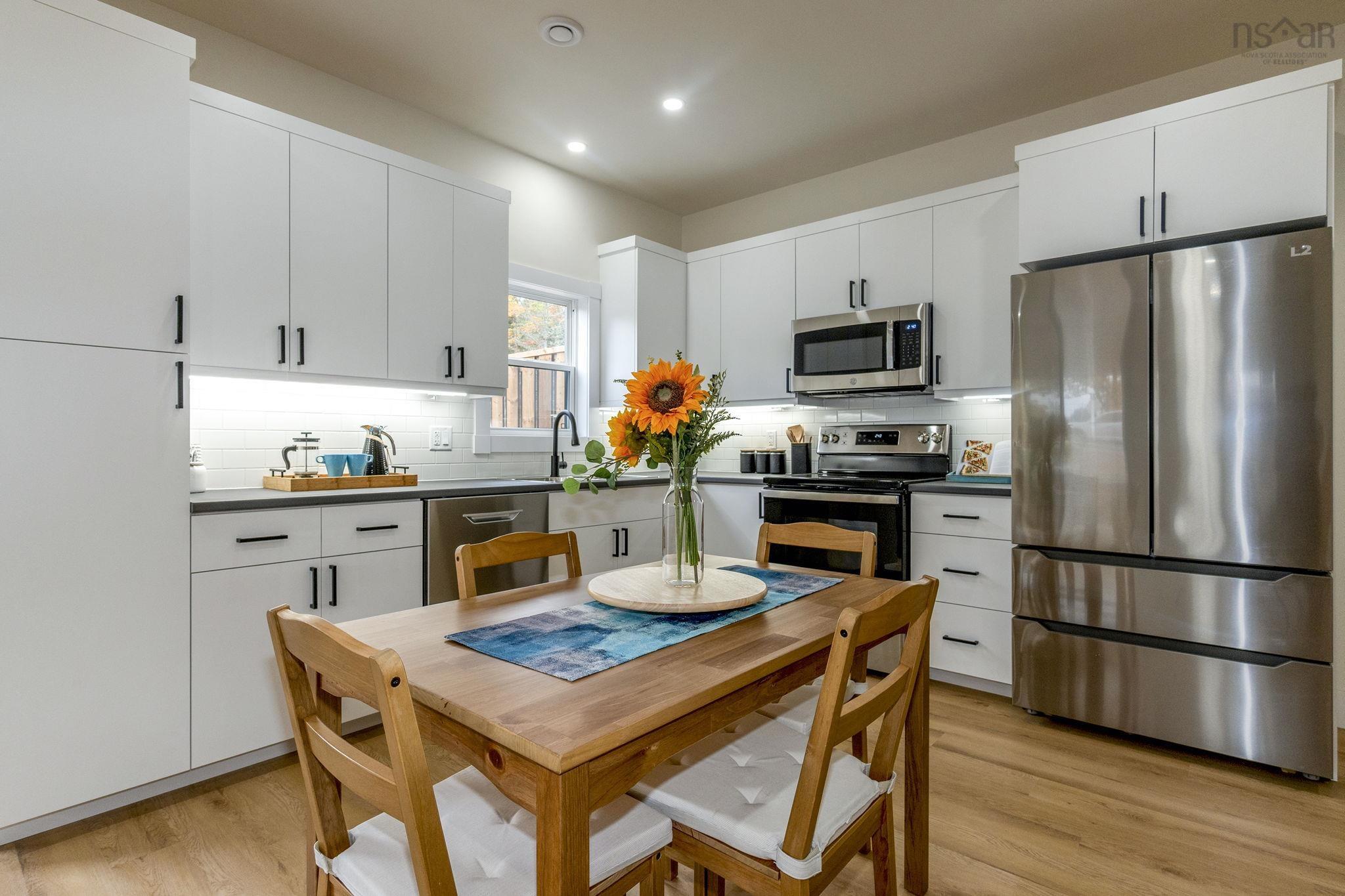 $299,900.00: 1914 Irwin Lake Road, Hilden