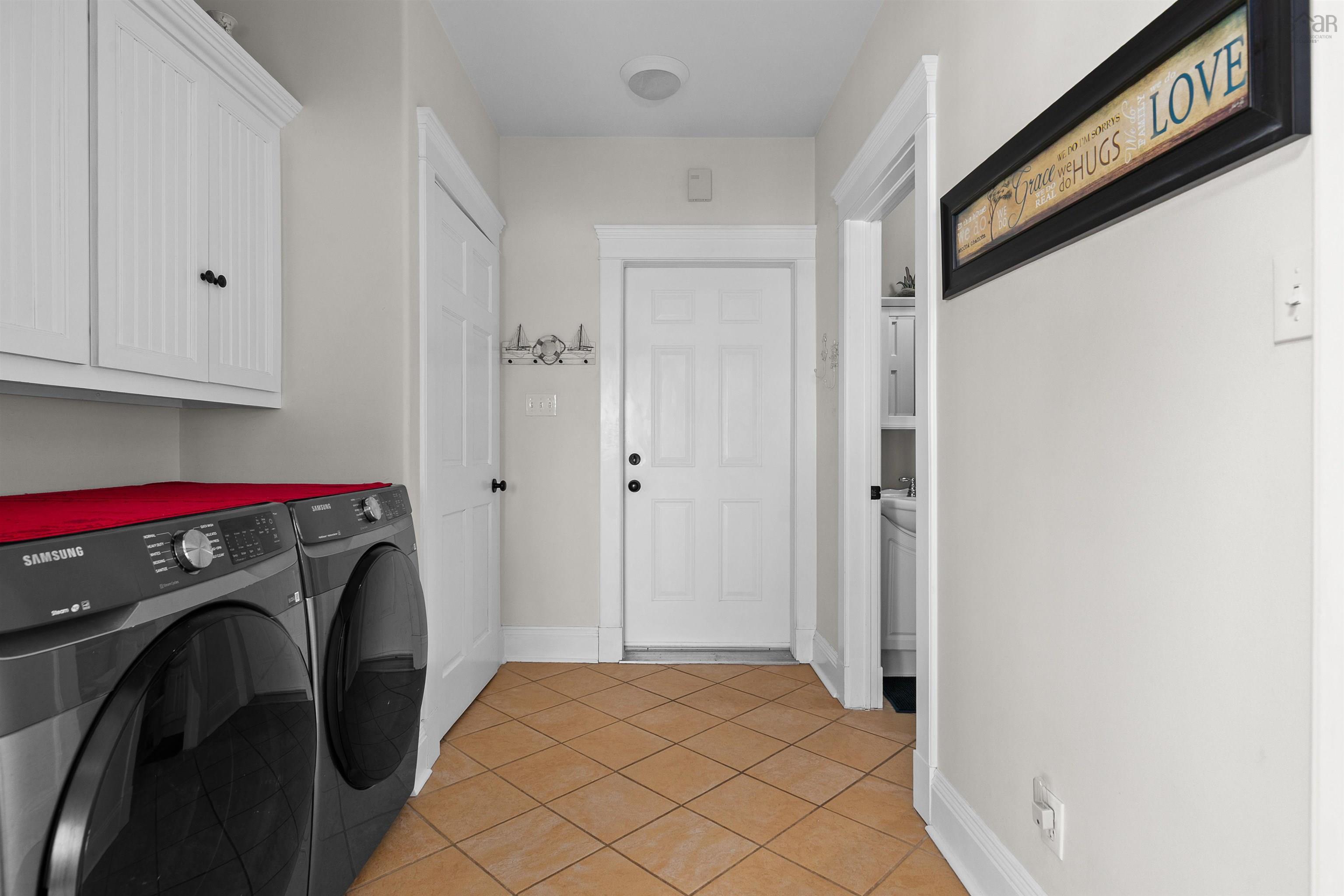 $1,199,000.00: 56 Harold Road, Martins Point