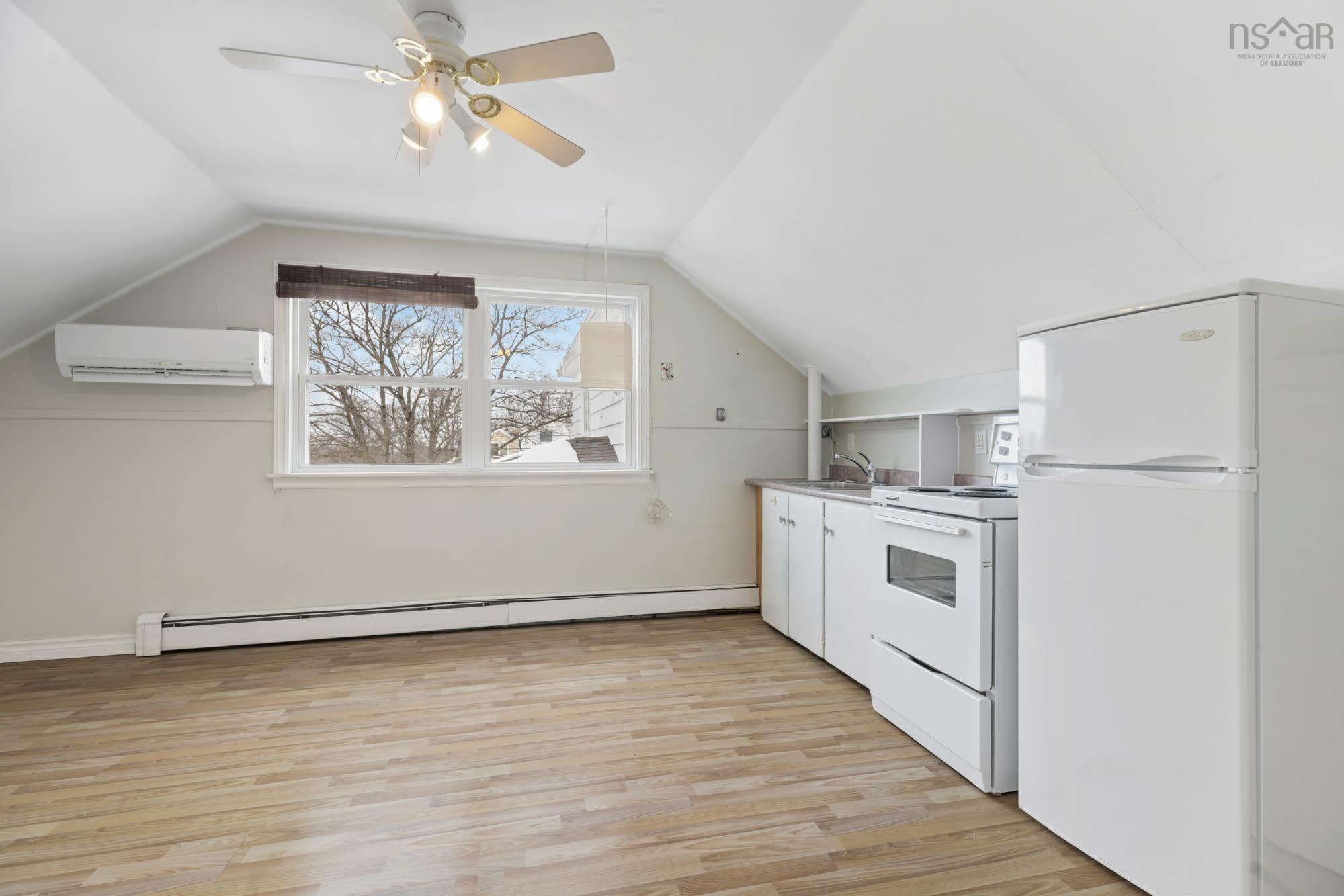 2883 Connaught Avenue, Halifax, NS (MLS 202603141)