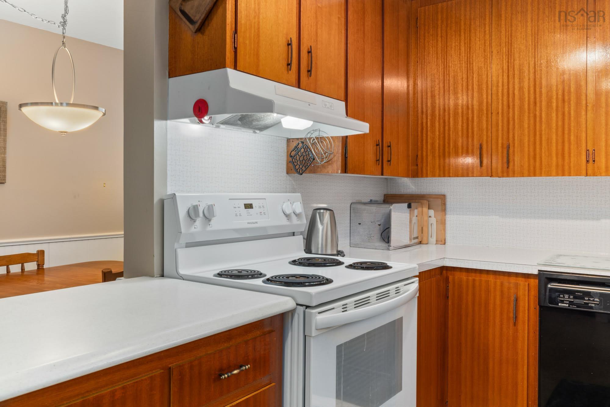 2883 Connaught Avenue, Halifax, NS (MLS 202603141)