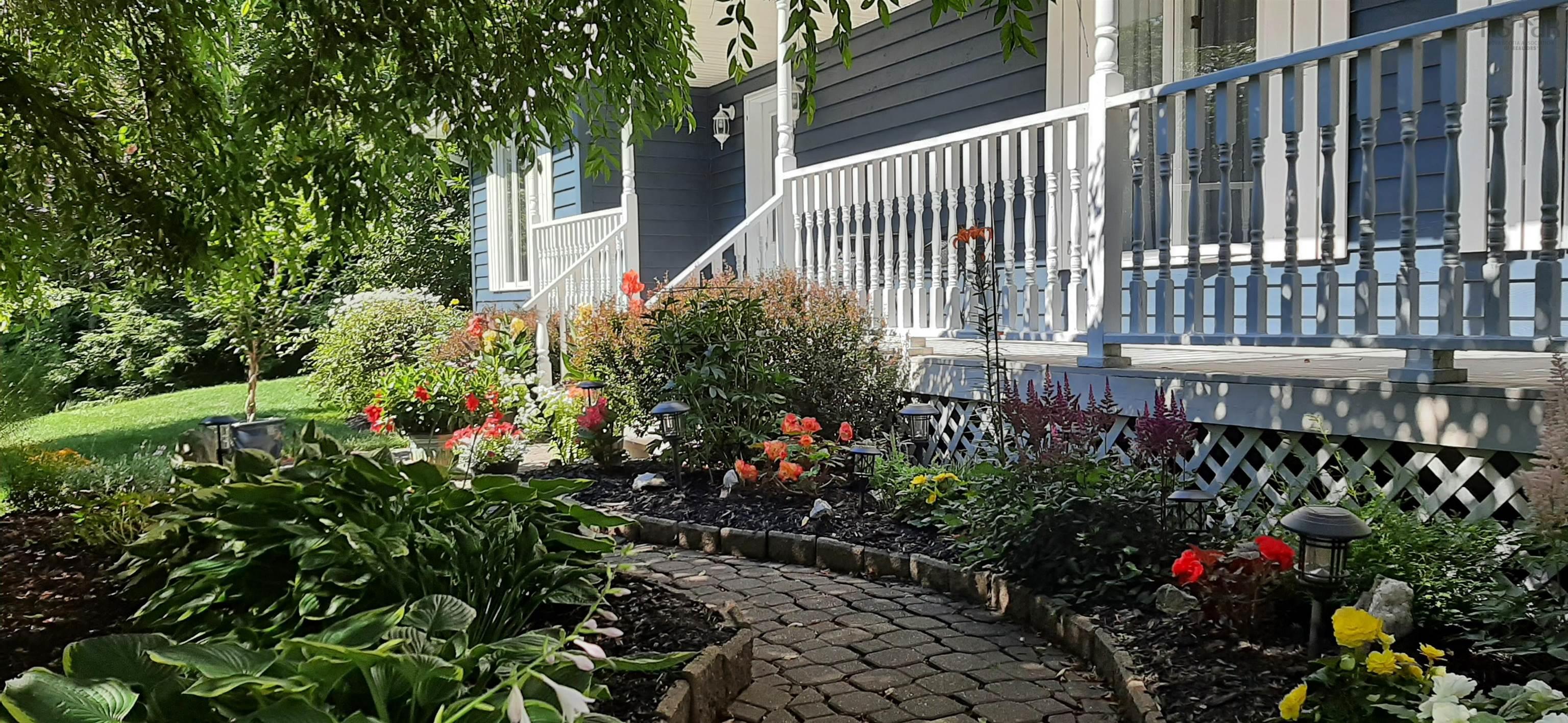 $659,900.00: 8 Castlewood Drive, Fall River