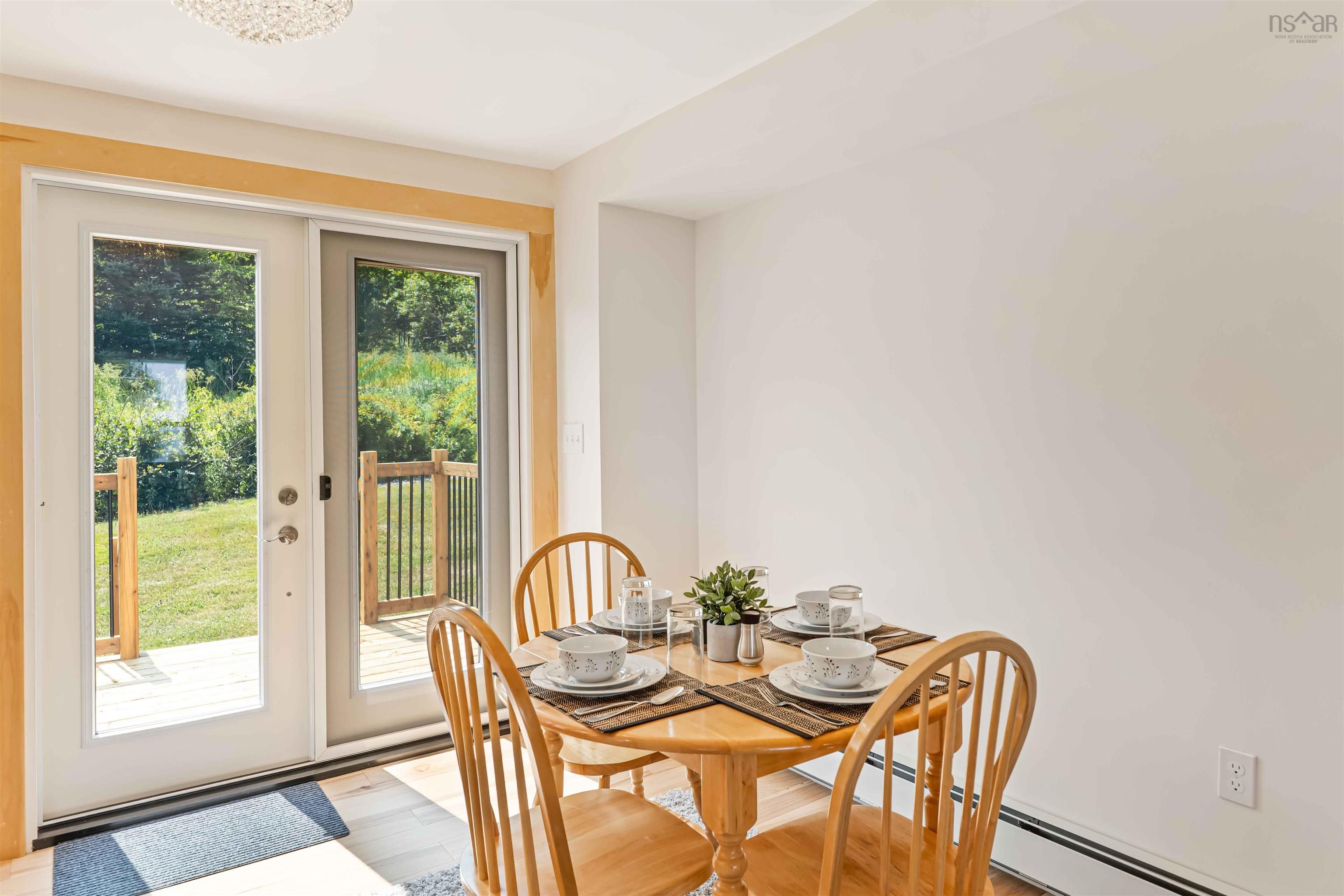 $399,000.00: 866 Brinton Road, Port Lorne