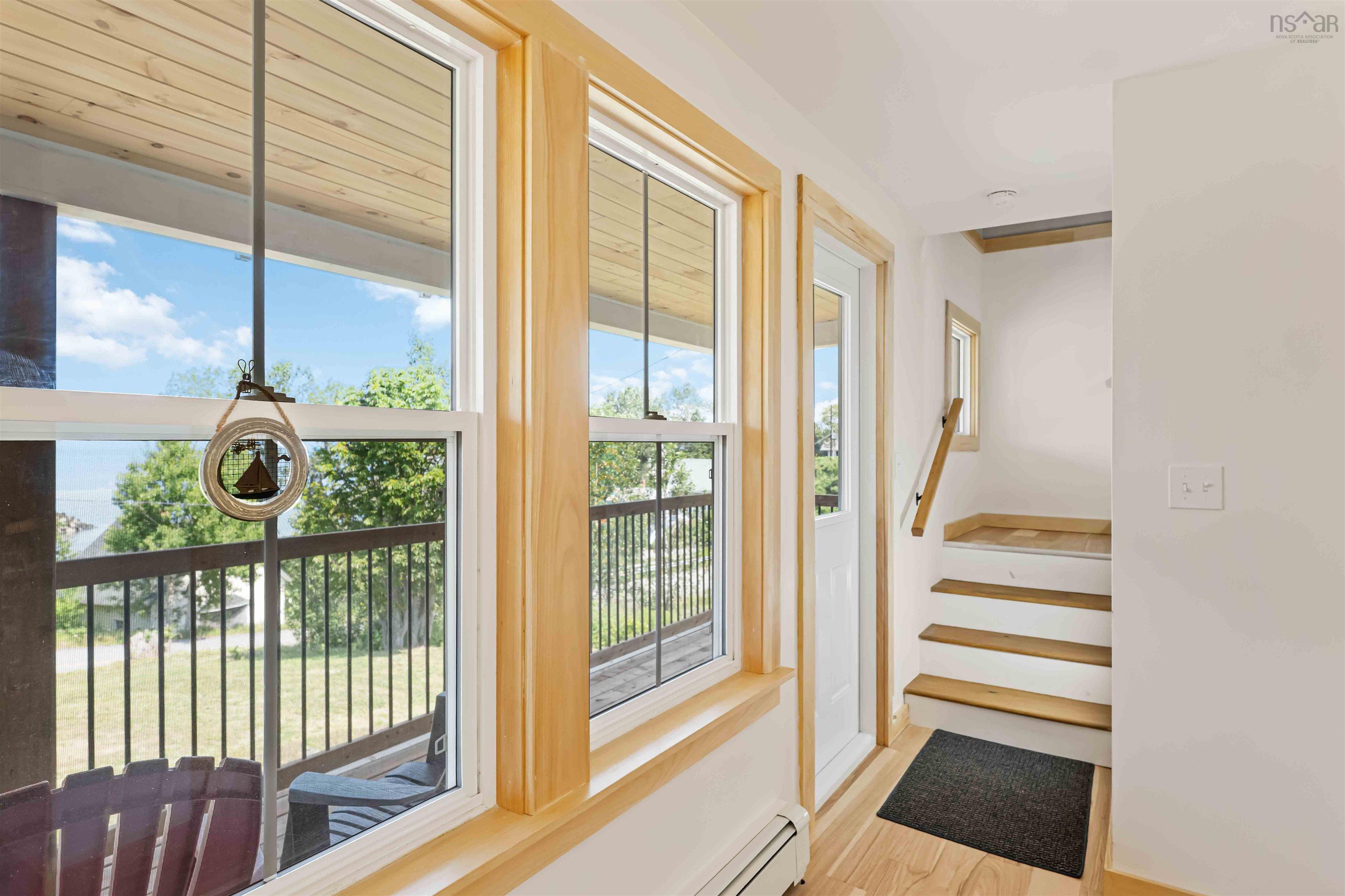 $399,000.00: 866 Brinton Road, Port Lorne