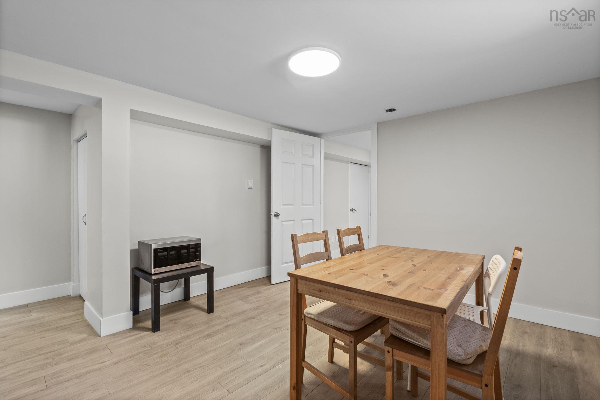 $570,000.00: 15 Saint Michaels Avenue, Halifax