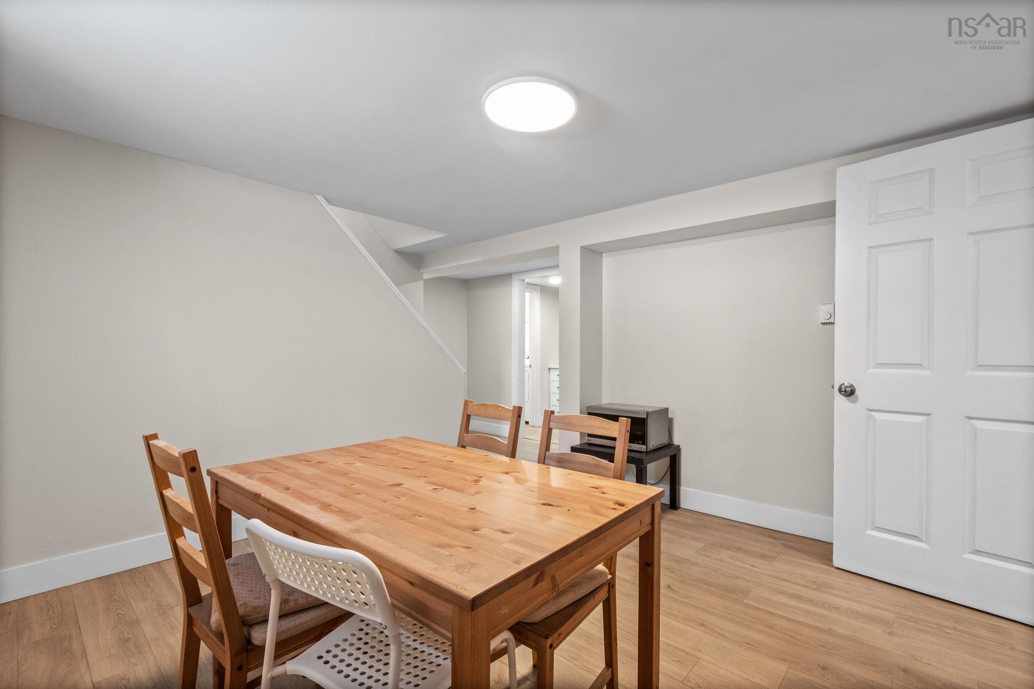 $570,000.00: 15 Saint Michaels Avenue, Halifax