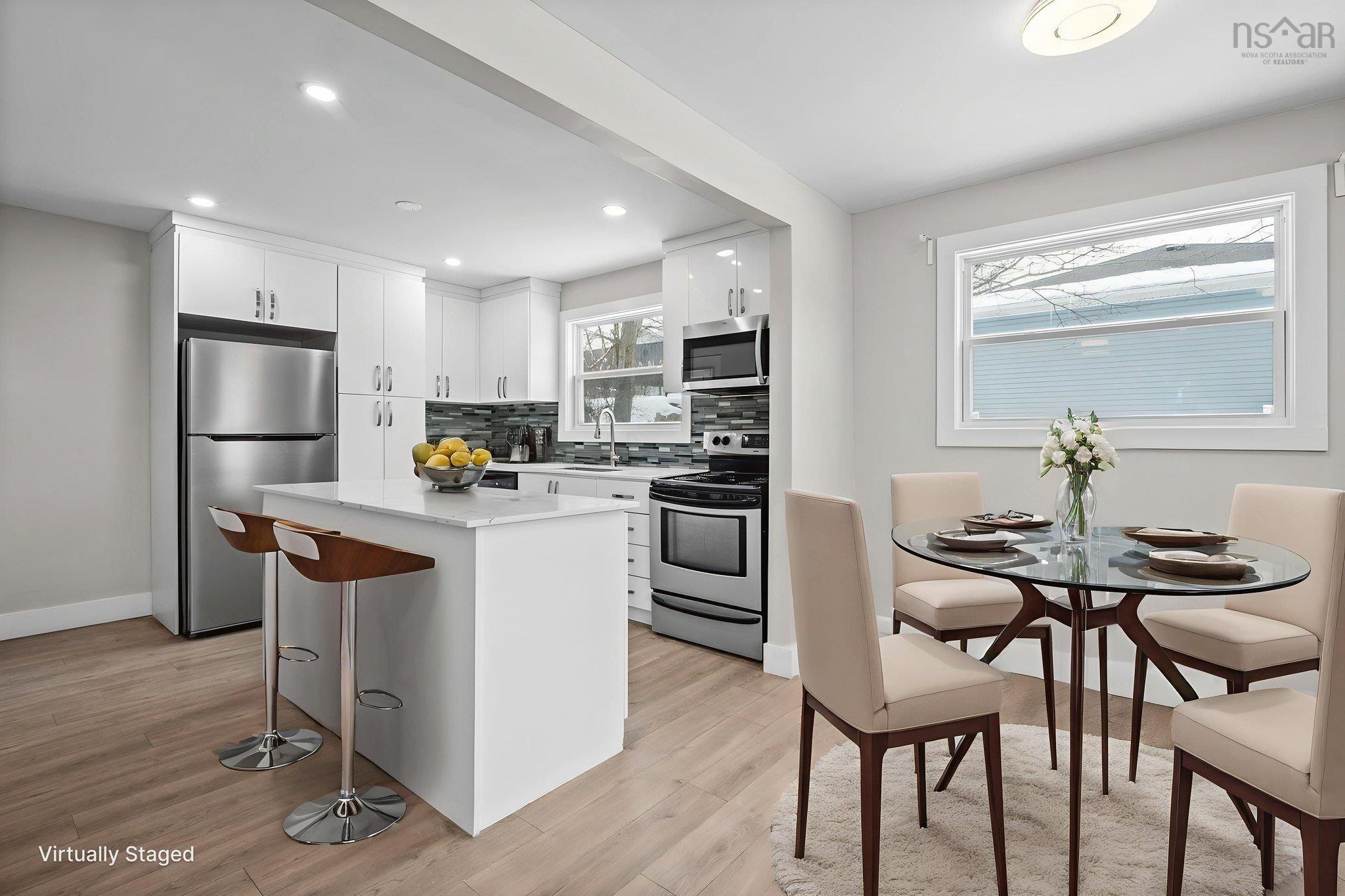 $570,000.00: 15 Saint Michaels Avenue, Halifax