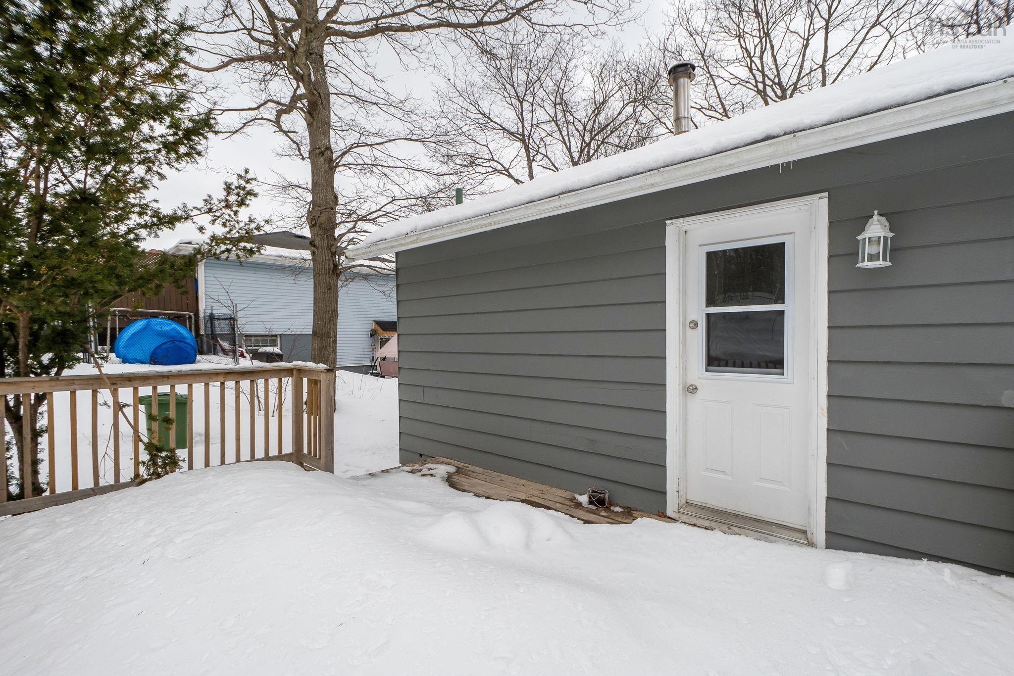 $570,000.00: 15 Saint Michaels Avenue, Halifax