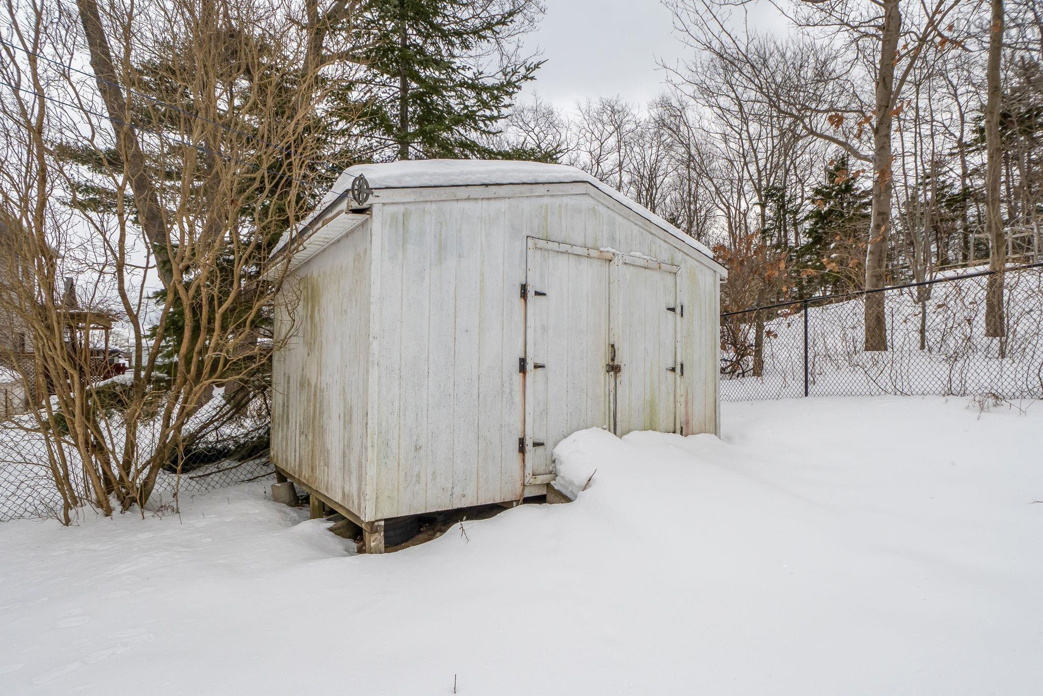 $570,000.00: 15 Saint Michaels Avenue, Halifax