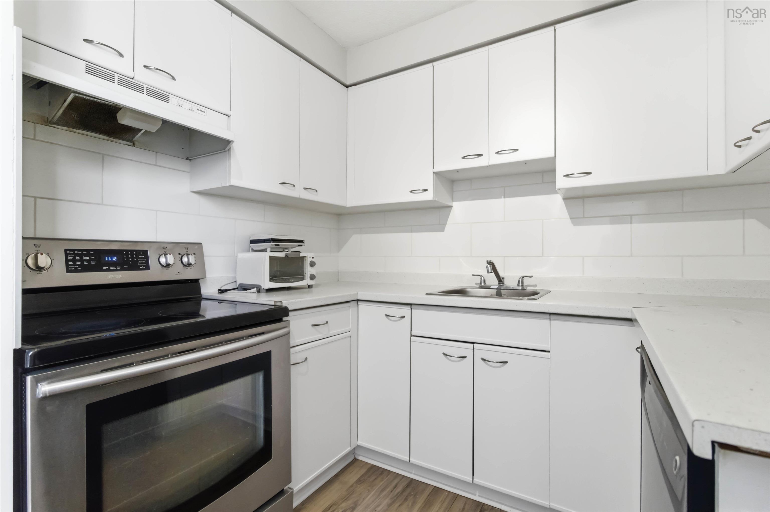 510 5959 Spring Garden Road, Halifax, NS (MLS 202603152)