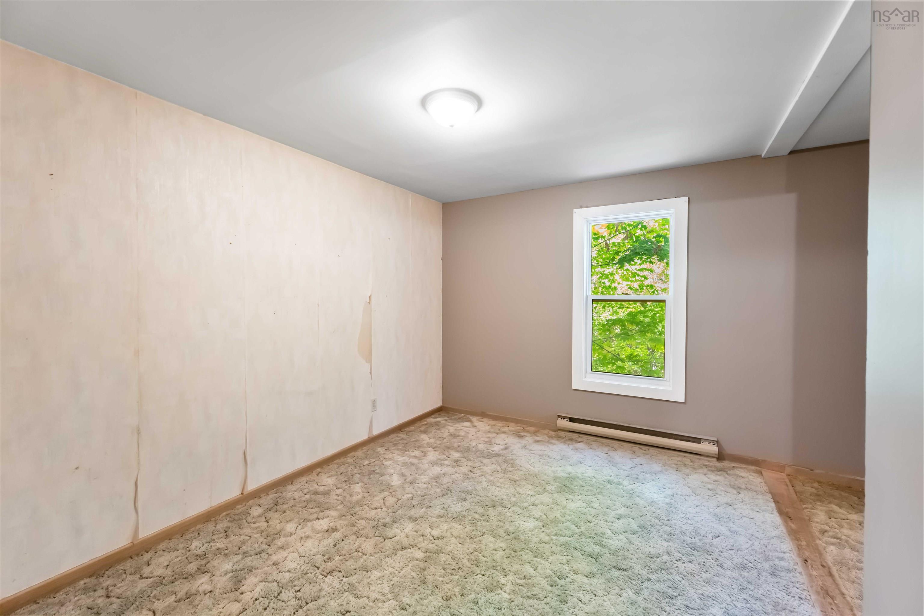 $299,900.00: 736 Cambridge Road, Cambridge