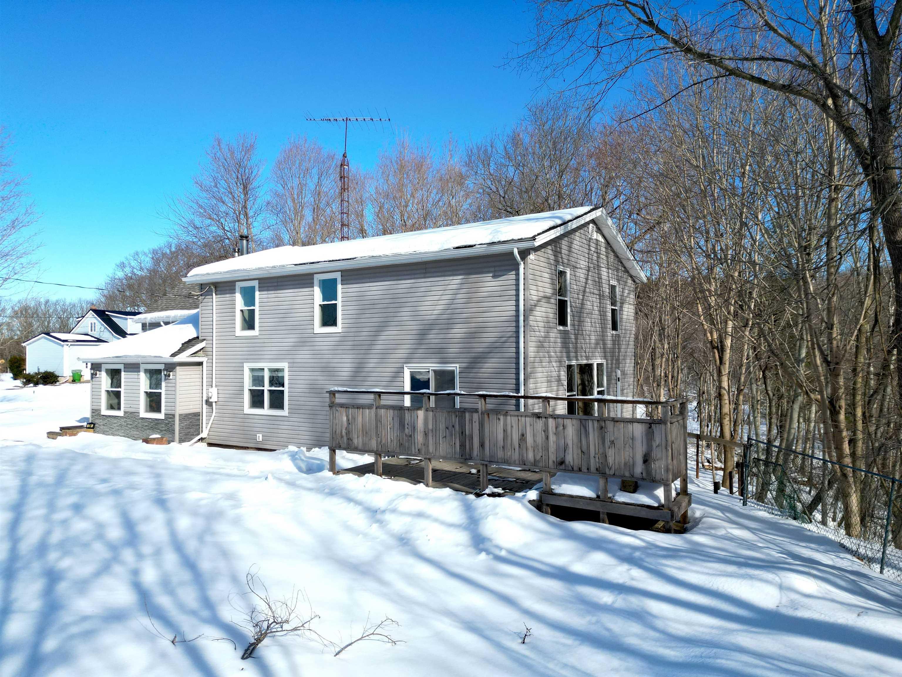 $299,900.00: 736 Cambridge Road, Cambridge