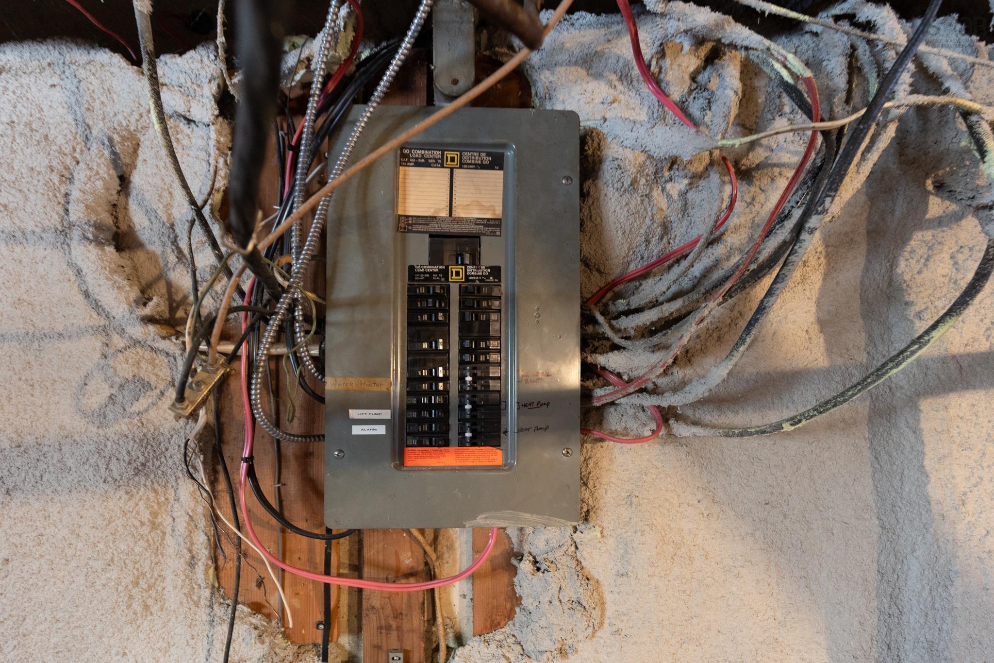 $229,000.00: 2357 Highway 1, Wellington