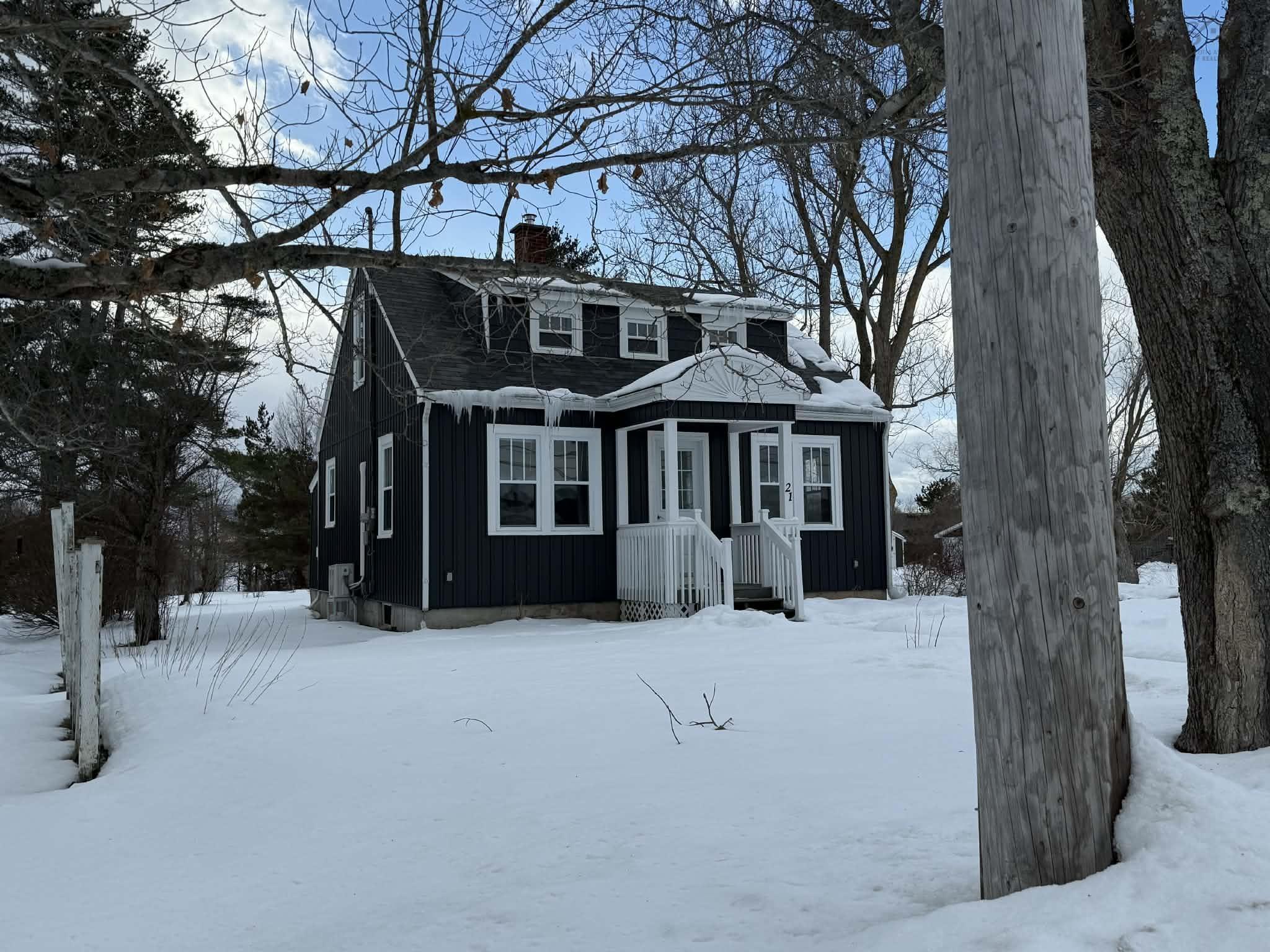 $259,000.00: 21 South Street, Carleton Corner