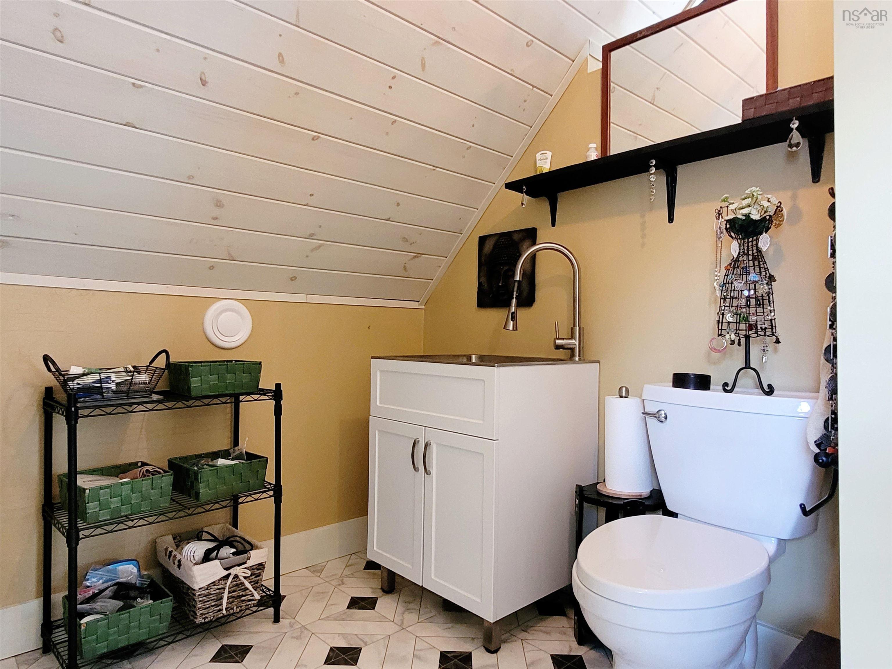 $424,000.00: 35 Mcdonald Road, White Point