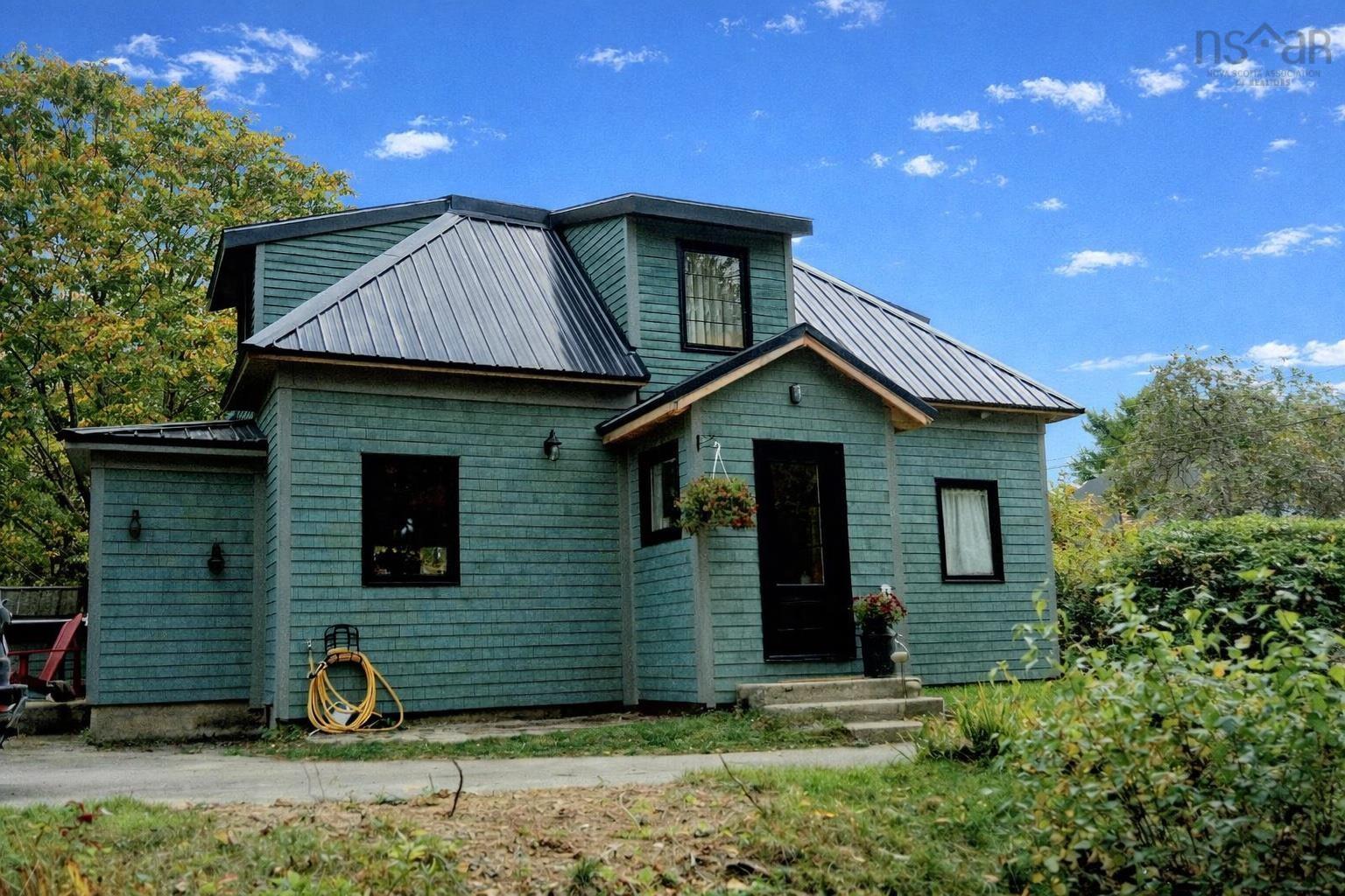 $424,000.00: 35 Mcdonald Road, White Point