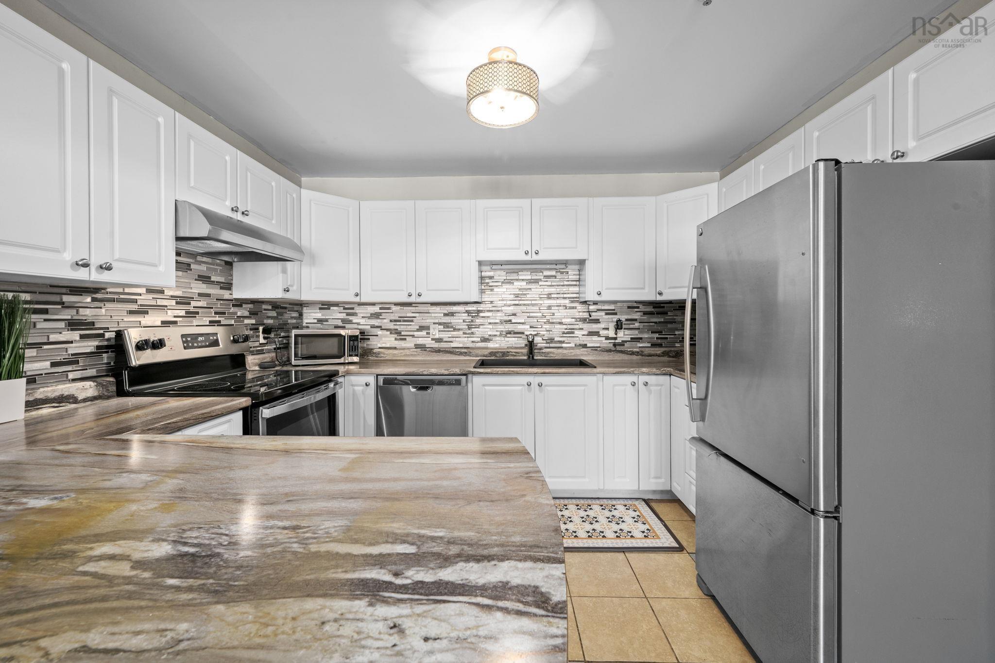 106 78 Regency Park Drive, Clayton Park, NS (MLS 202603170)