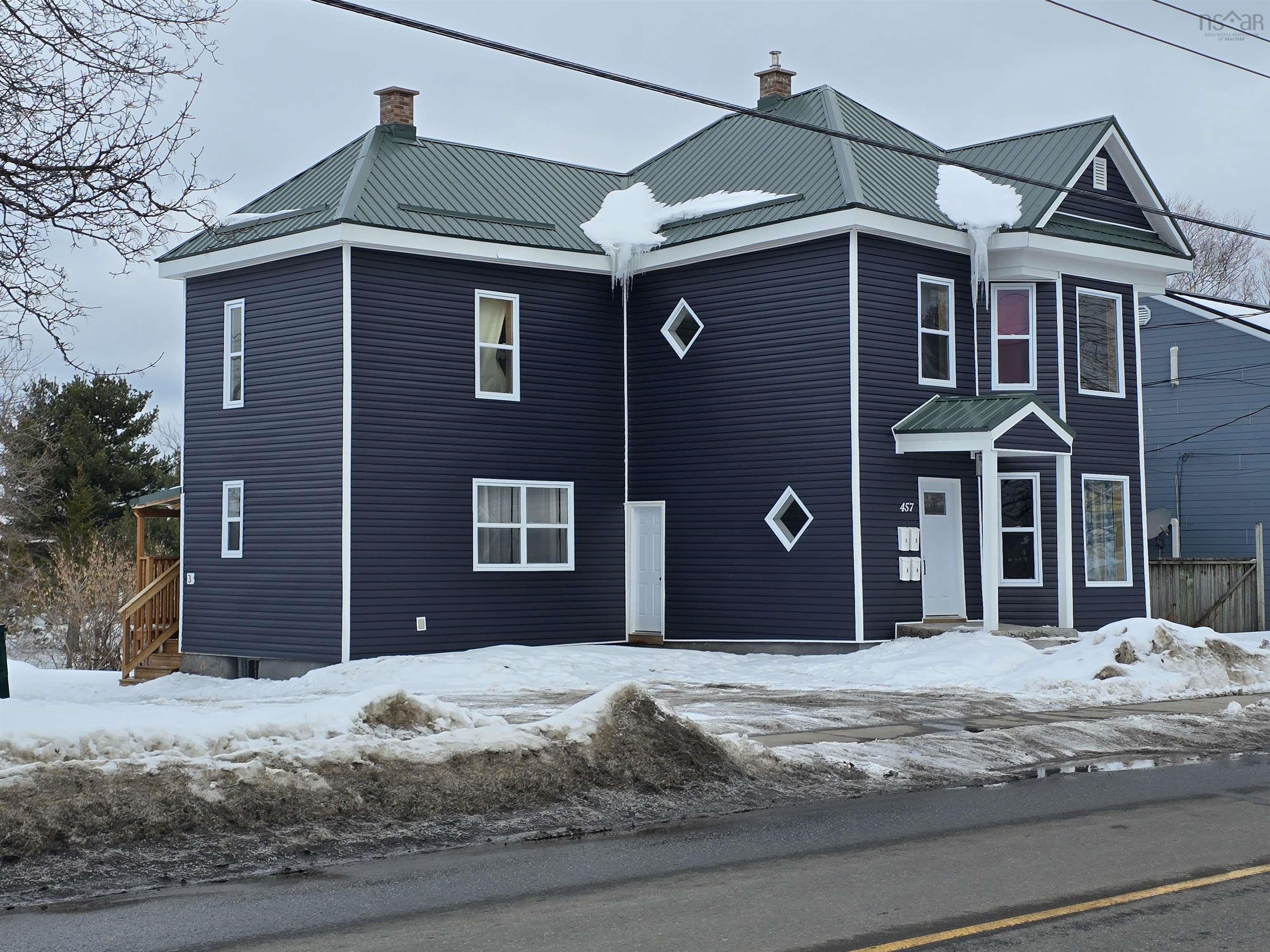 $475,000.00: 457 Robie Street, Truro