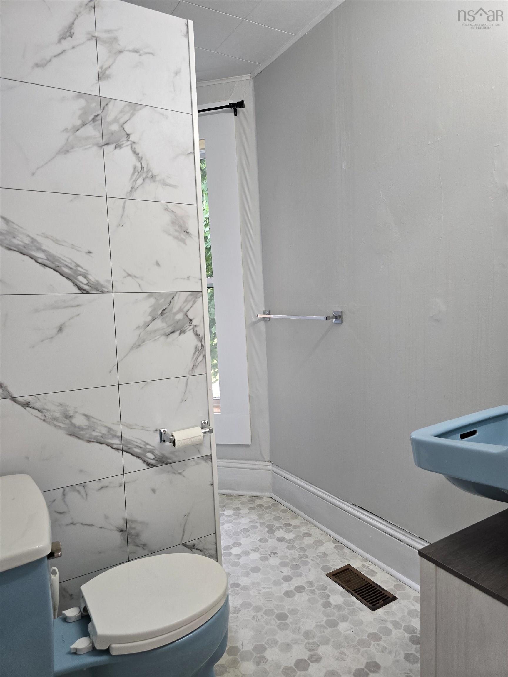 $475,000.00: 457 Robie Street, Truro