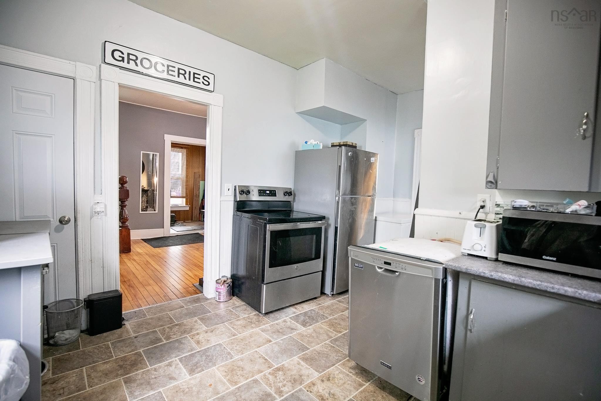 $219,900.00: 29 Wellington Street, Amherst