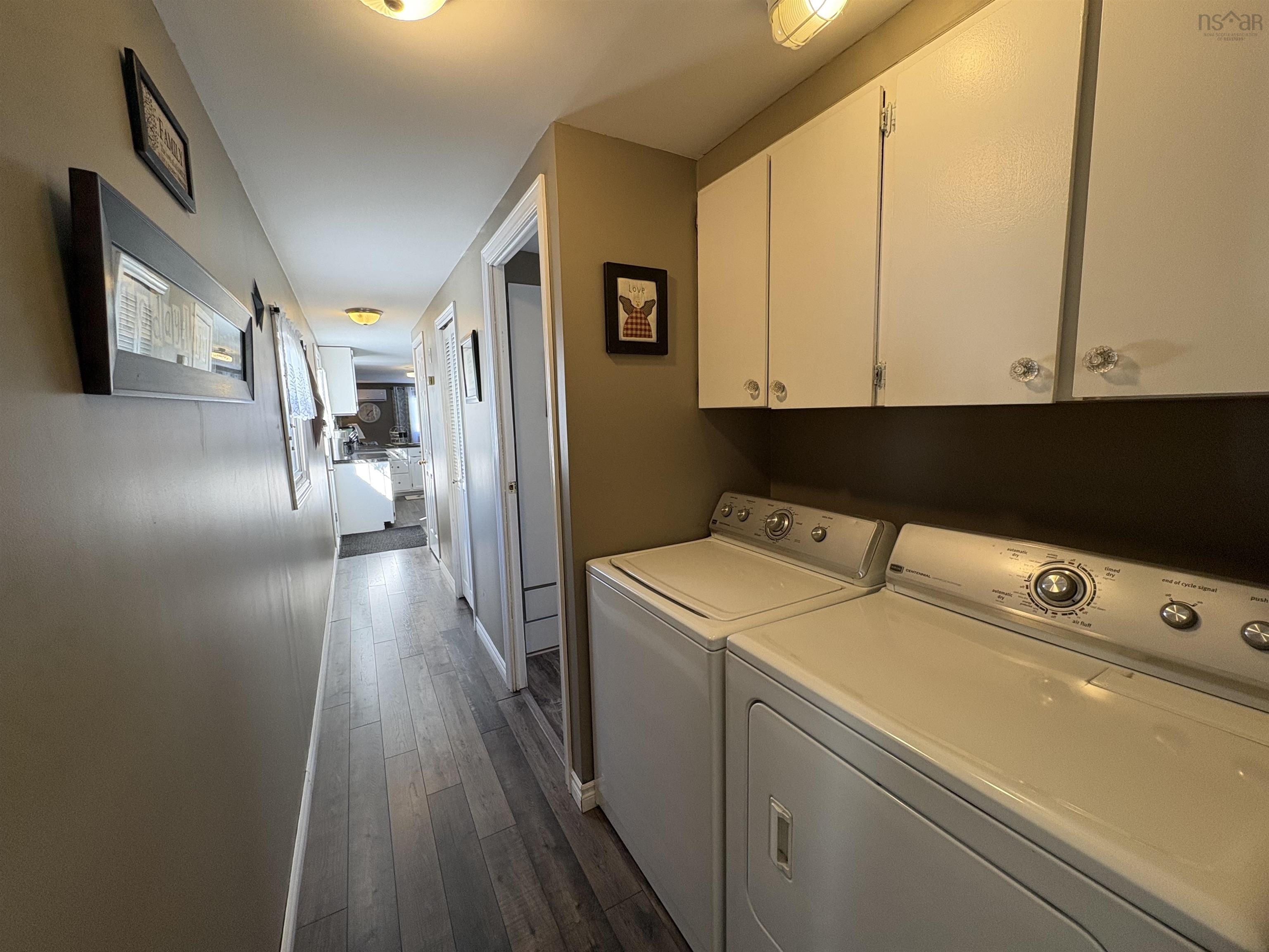 $229,000.00: 5545 East River West Side Road, Eureka