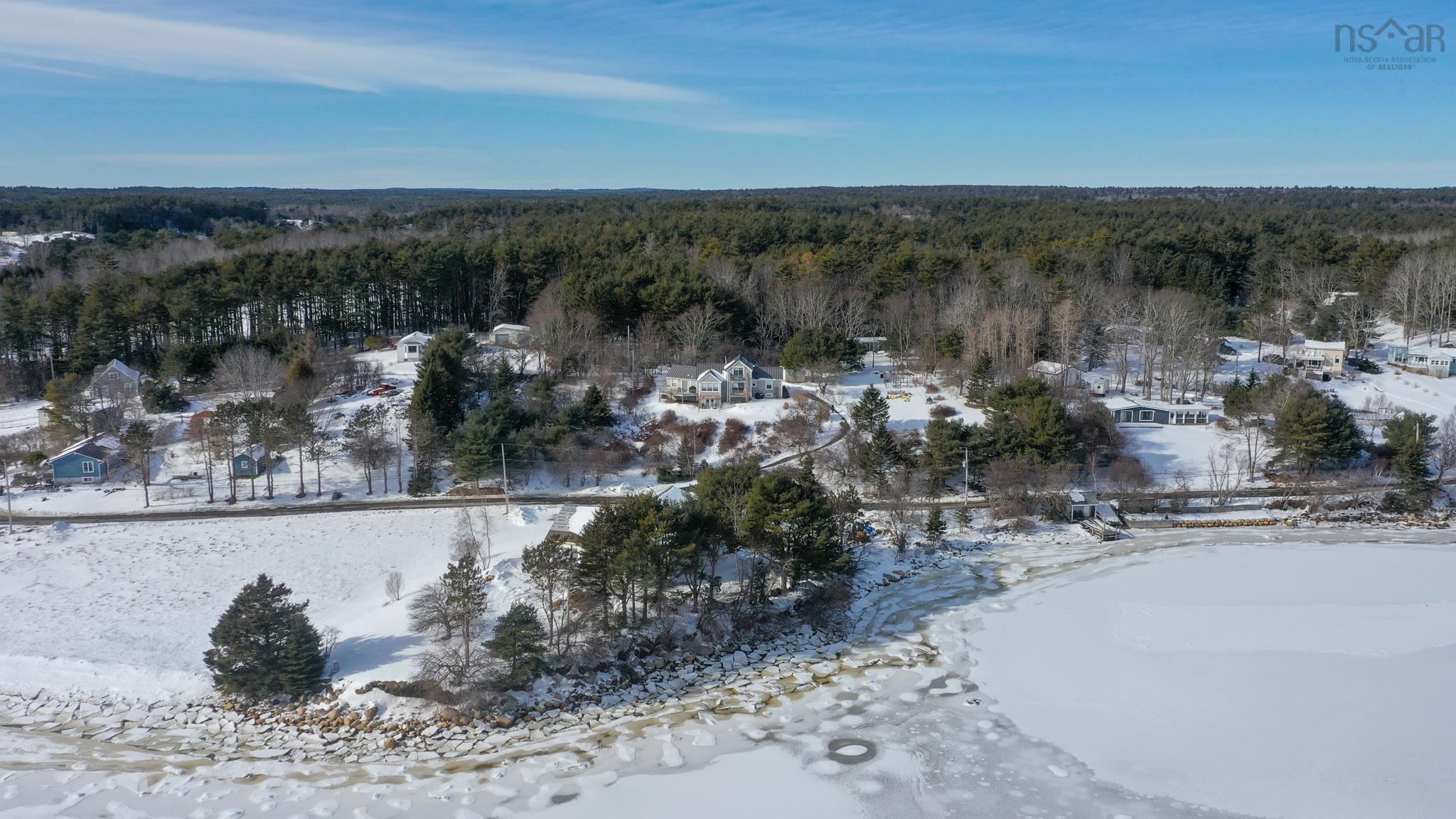 $995,000.00: 287 East Side Martins River Road, Martins River