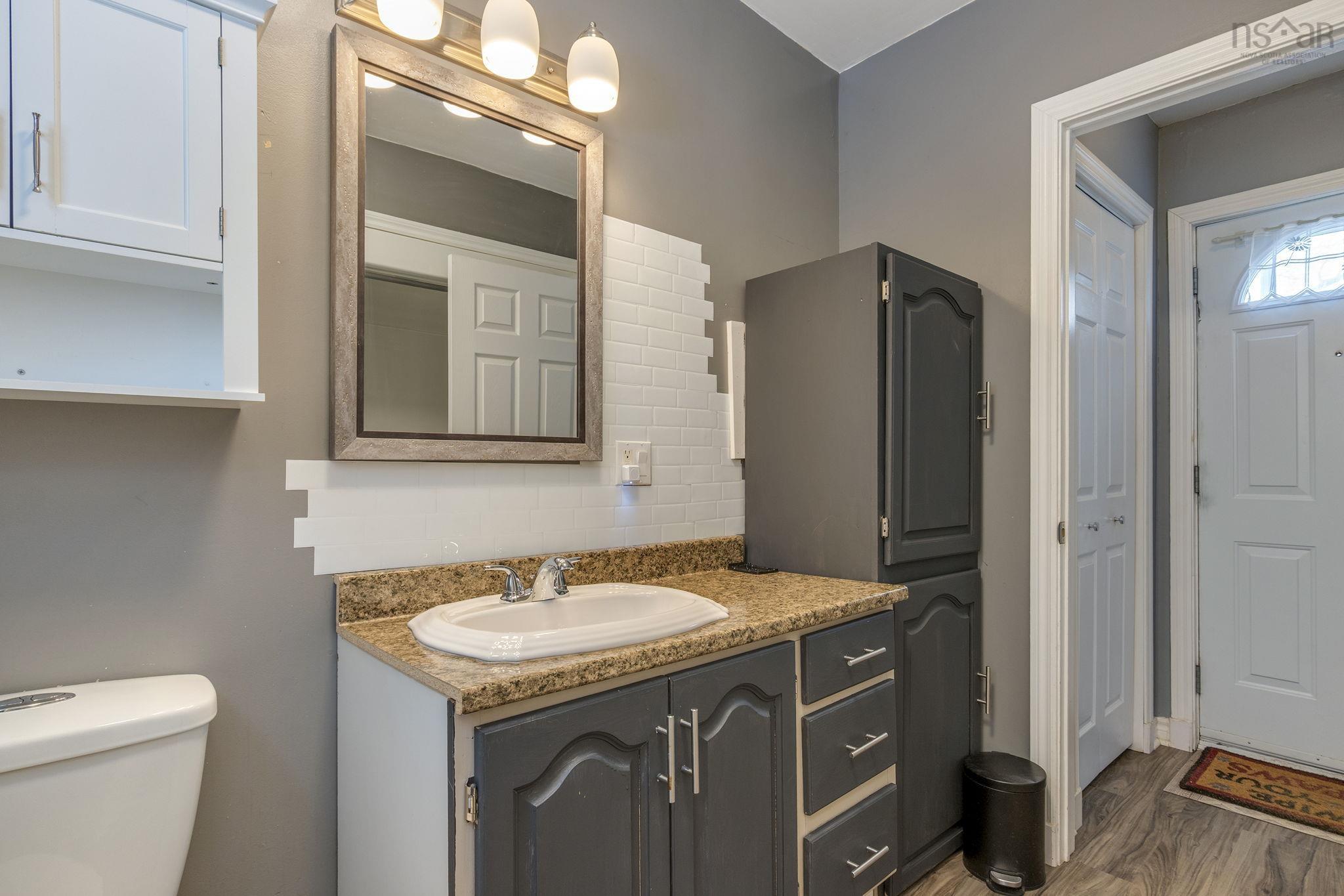 $289,900.00: 1034 Highway 277, Dutch Settlement