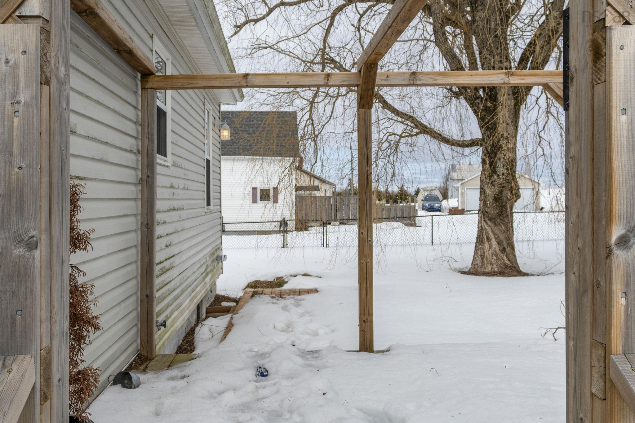 $289,900.00: 1034 Highway 277, Dutch Settlement