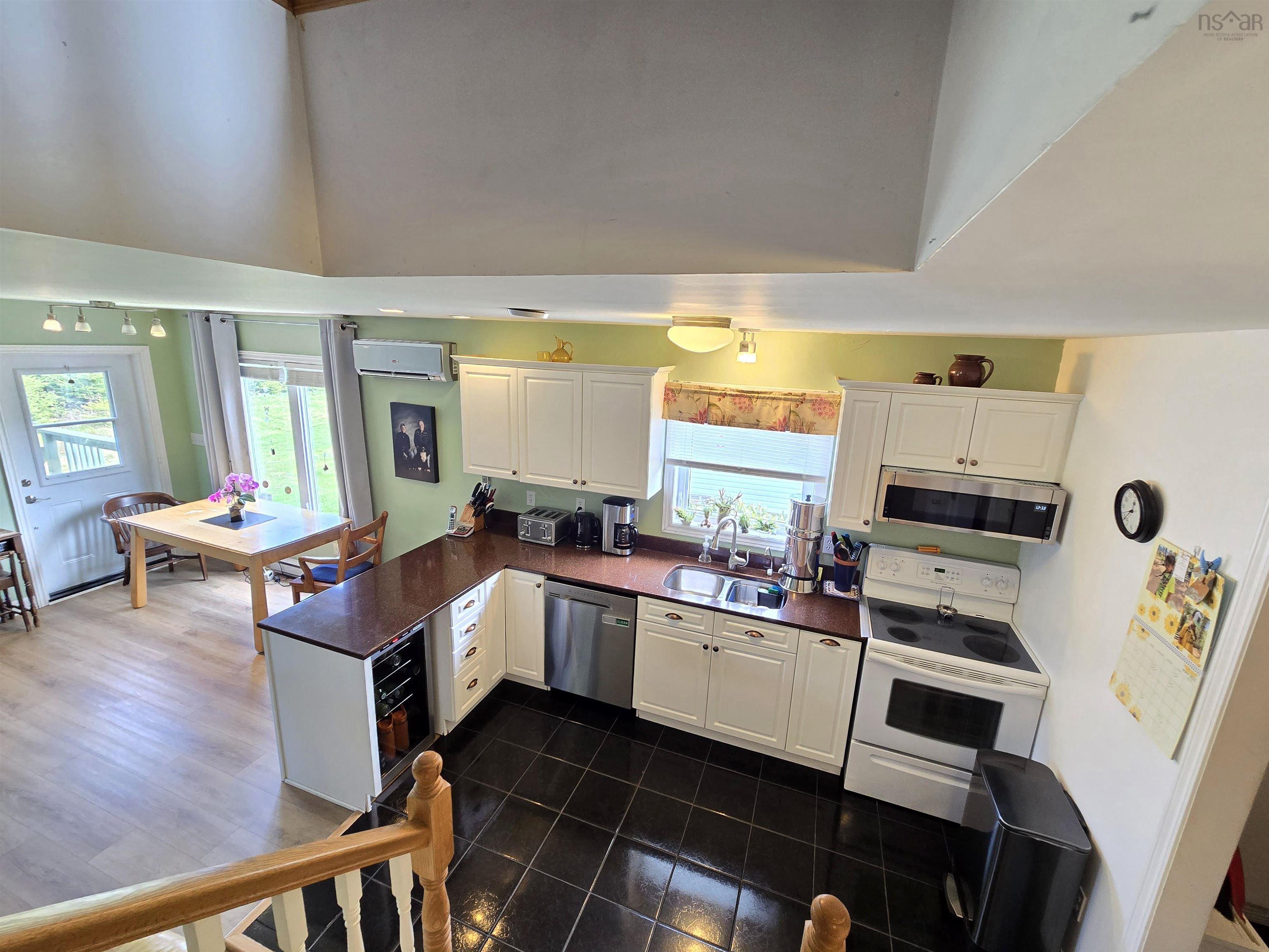 $399,000.00: 1235 Loch Lomond Road, Grand River Falls