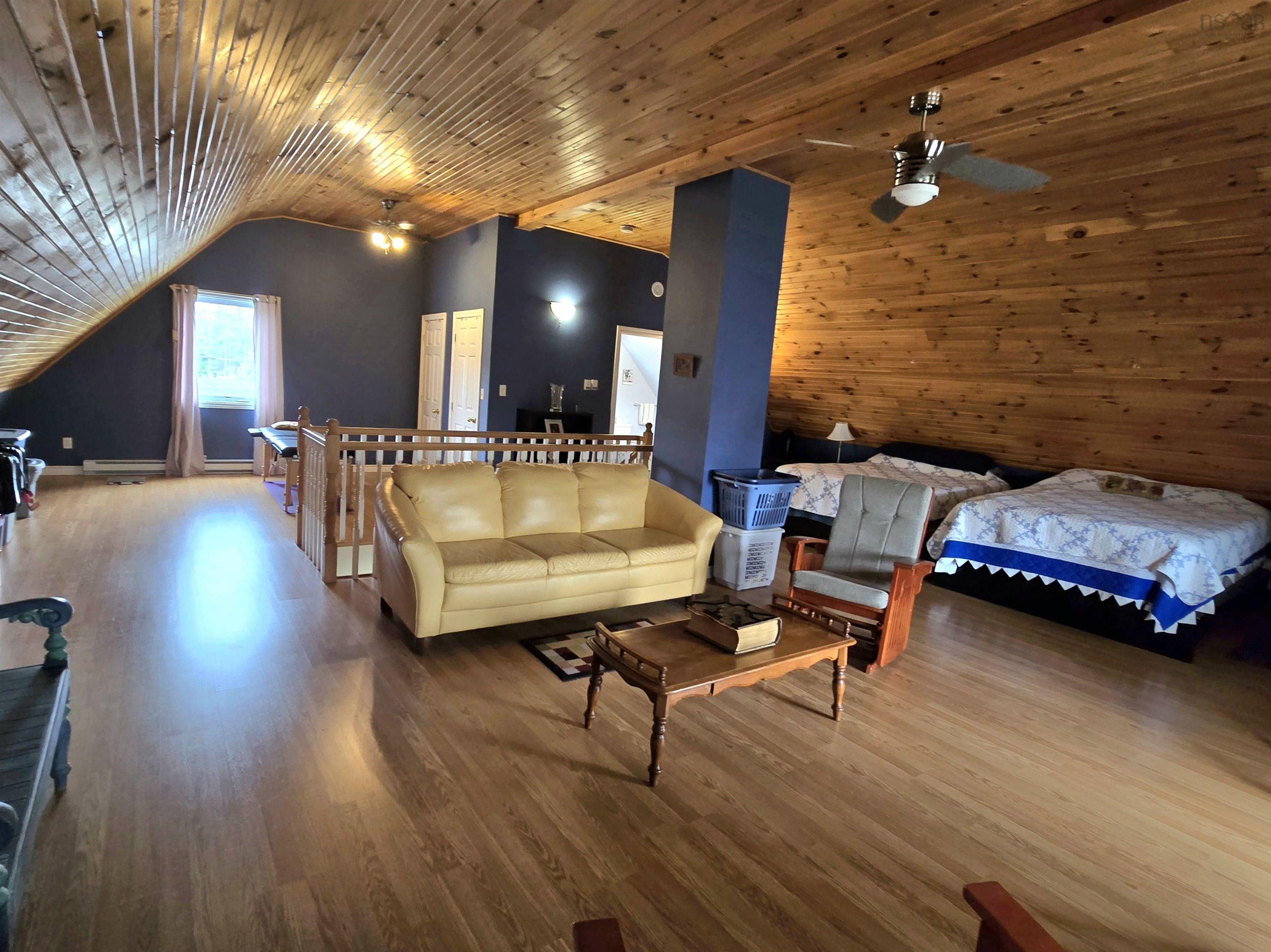 $399,000.00: 1235 Loch Lomond Road, Grand River Falls